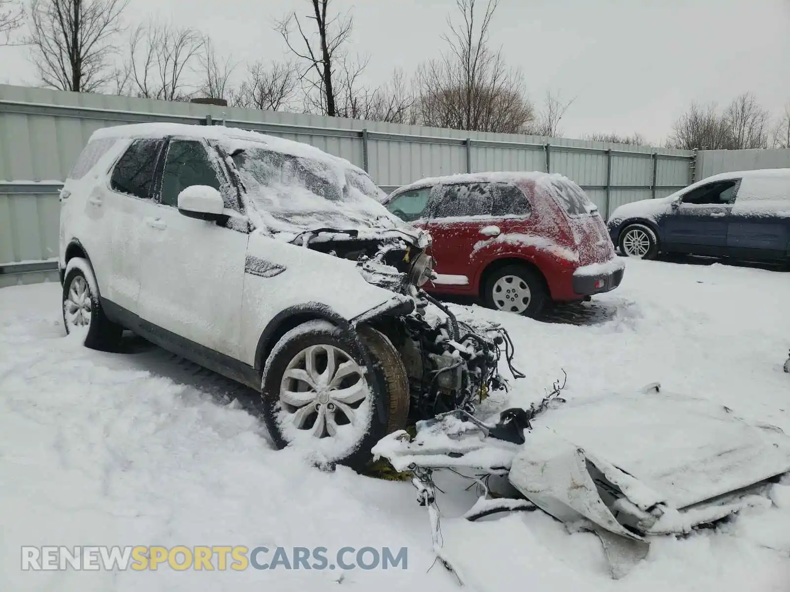 1 Фотография поврежденного автомобиля SALRG2RV2L2424195 LAND ROVER DISCOVERY 2020