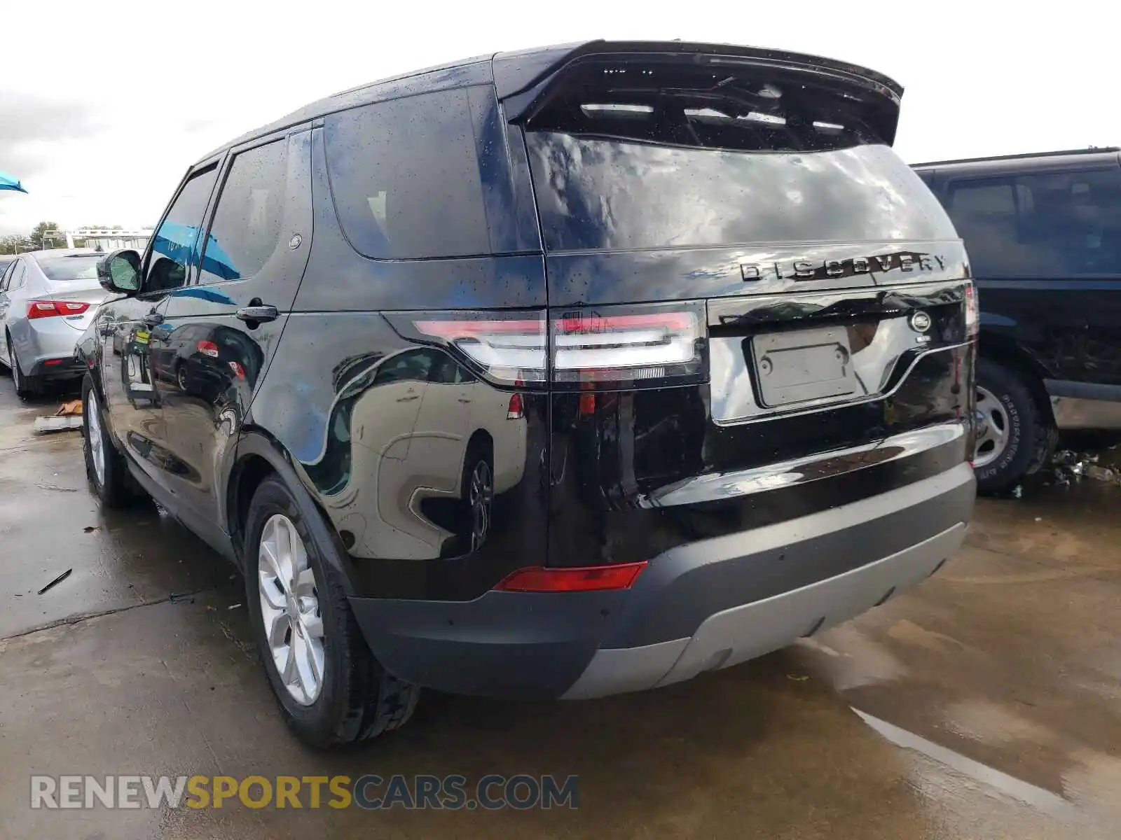 3 Фотография поврежденного автомобиля SALRG2RV2L2427808 LAND ROVER DISCOVERY 2020