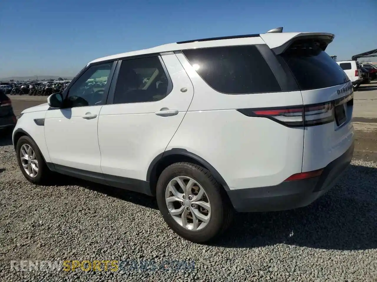 2 Photograph of a damaged car SALRG2RV2L2428196 LAND ROVER DISCOVERY 2020