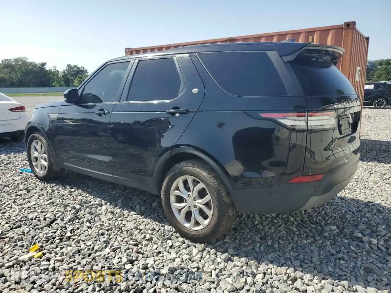 2 Photograph of a damaged car SALRG2RV3L2423718 LAND ROVER DISCOVERY 2020