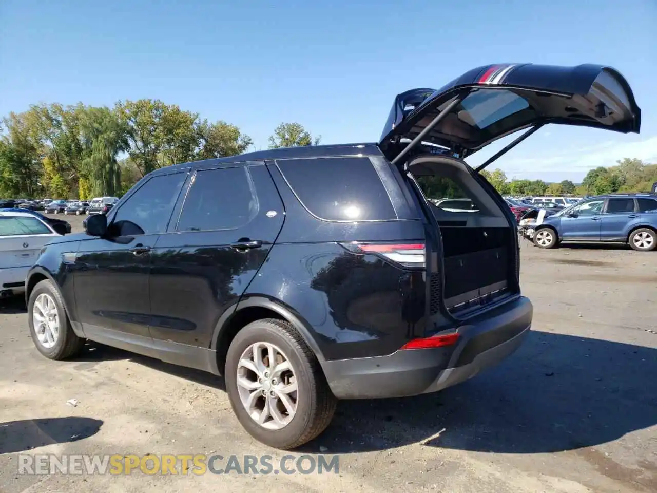 2 Photograph of a damaged car SALRG2RV3L2427493 LAND ROVER DISCOVERY 2020