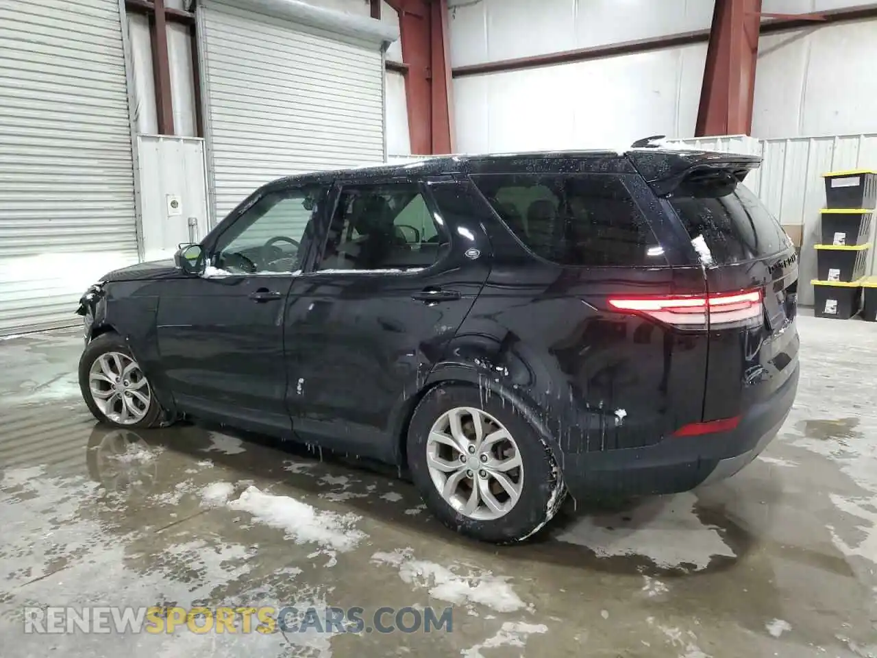 2 Photograph of a damaged car SALRG2RV6L2414740 LAND ROVER DISCOVERY 2020