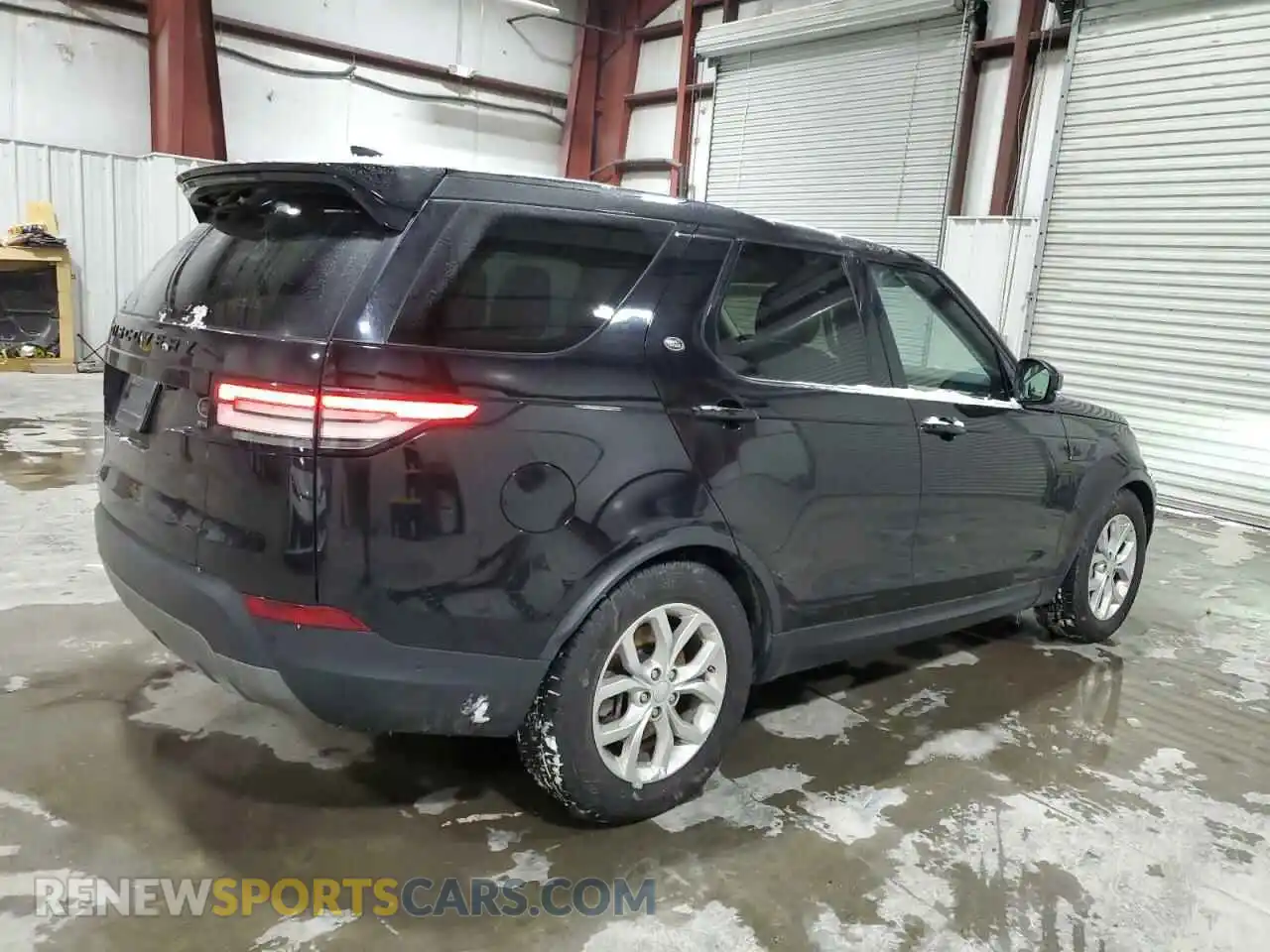 3 Photograph of a damaged car SALRG2RV6L2414740 LAND ROVER DISCOVERY 2020