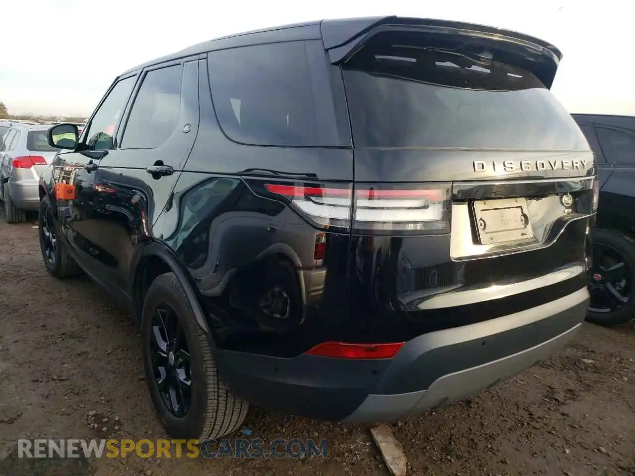 3 Photograph of a damaged car SALRG2RV7L2423124 LAND ROVER DISCOVERY 2020