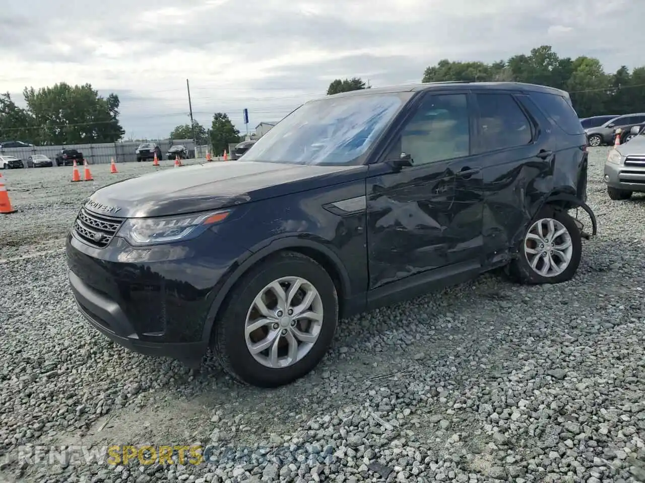 1 Фотография поврежденного автомобиля SALRG2RV8L2425979 LAND ROVER DISCOVERY 2020