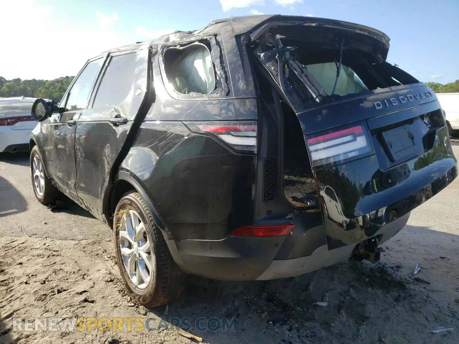 3 Photograph of a damaged car SALRG2RV8L2426176 LAND ROVER DISCOVERY 2020