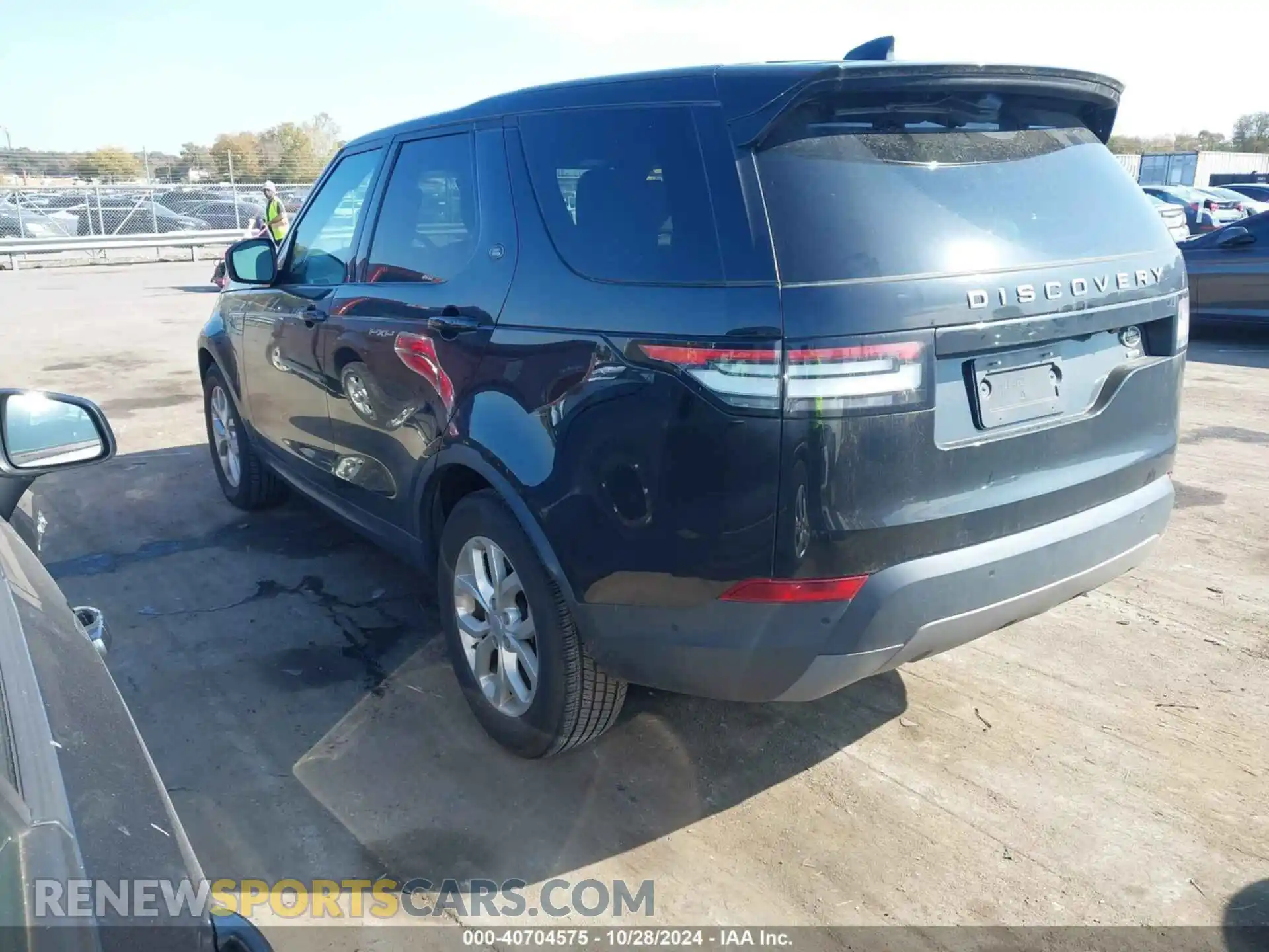 3 Photograph of a damaged car SALRG2RV9L2423125 LAND ROVER DISCOVERY 2020