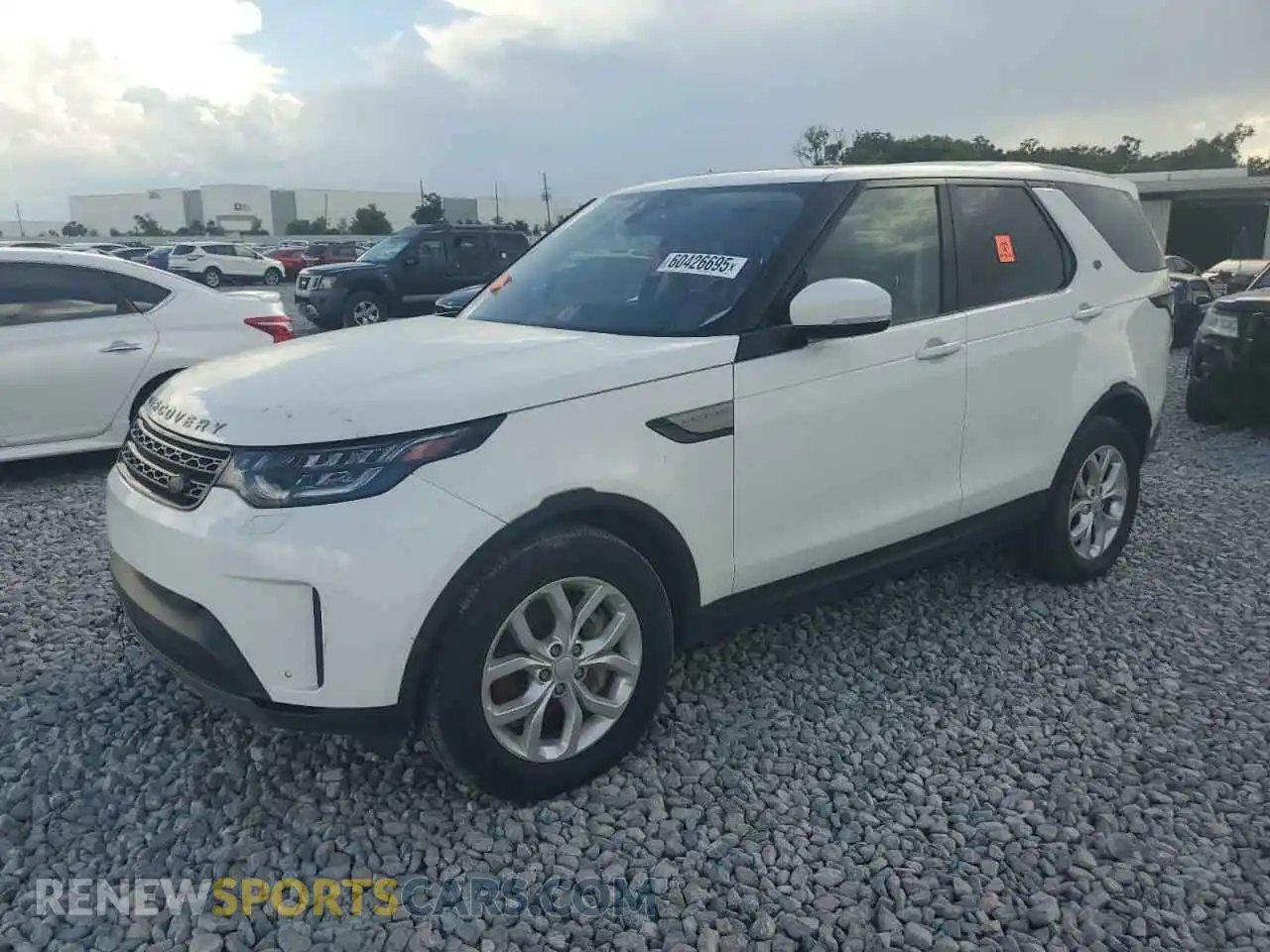 1 Photograph of a damaged car SALRG2RVXL2422596 LAND ROVER DISCOVERY 2020