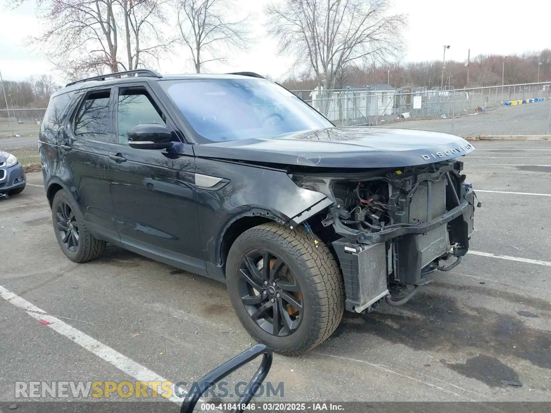 1 Photograph of a damaged car SALRG2RVXL2428818 LAND ROVER DISCOVERY 2020
