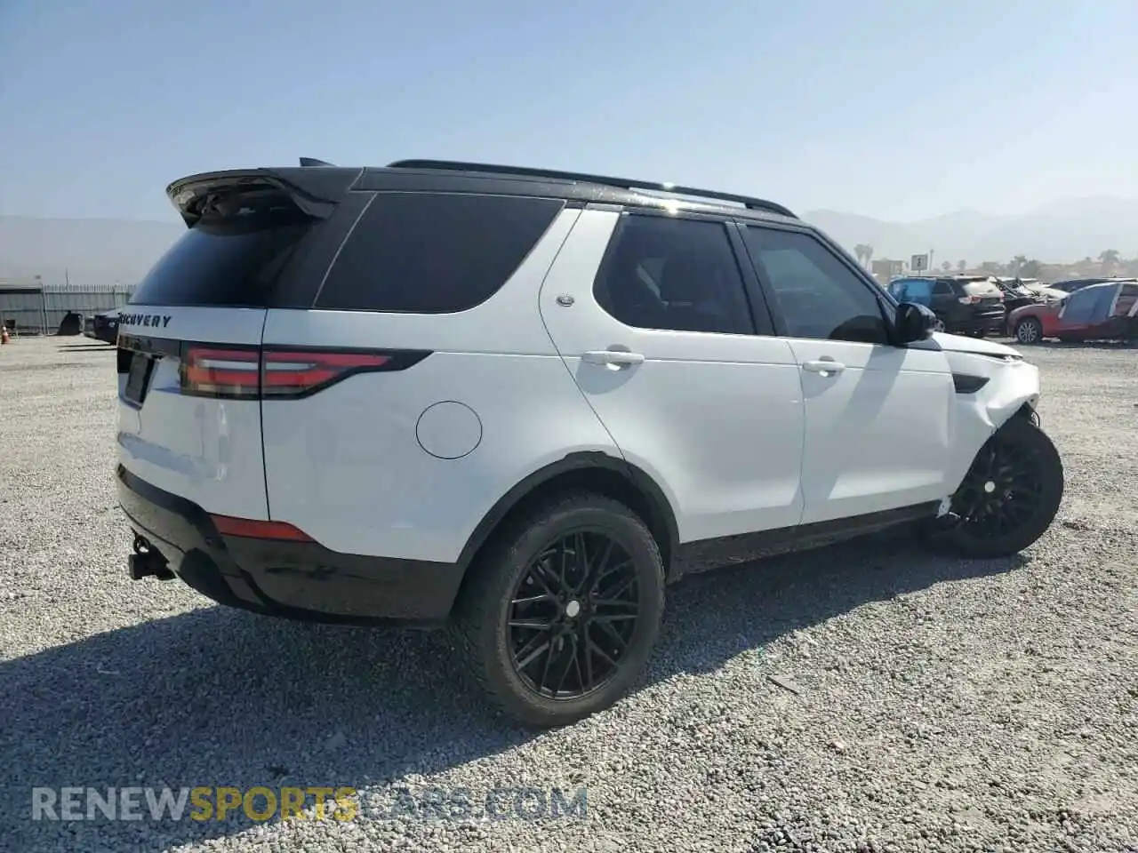 3 Photograph of a damaged car SALRR2RV0L2432824 LAND ROVER DISCOVERY 2020