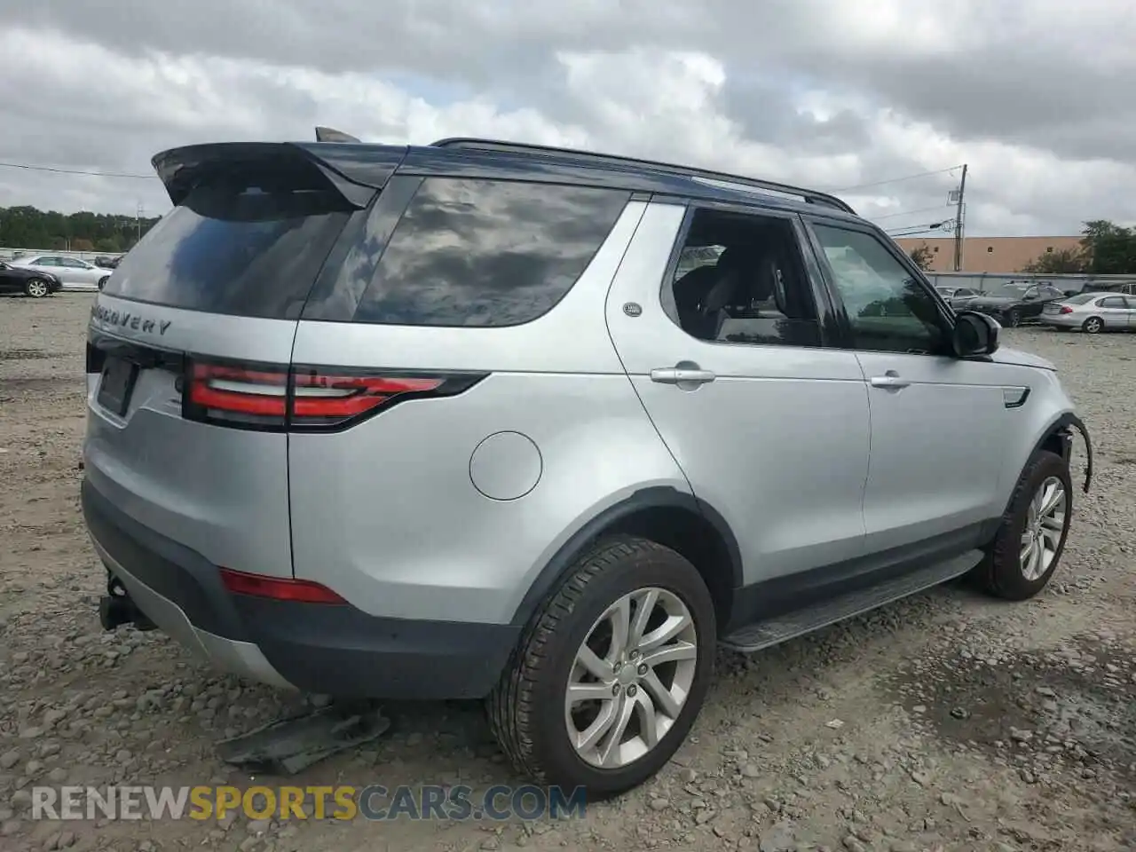 3 Photograph of a damaged car SALRR2RV8L2432165 LAND ROVER DISCOVERY 2020