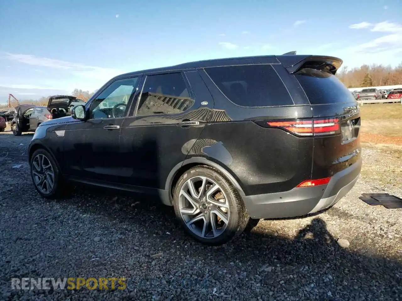 2 Photograph of a damaged car SALRT2RV0L2415555 LAND ROVER DISCOVERY 2020