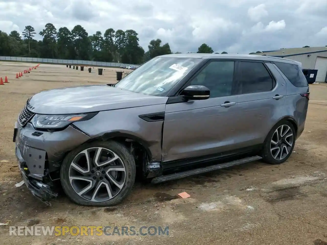 1 Photograph of a damaged car SALRT2RV1L2420750 LAND ROVER DISCOVERY 2020