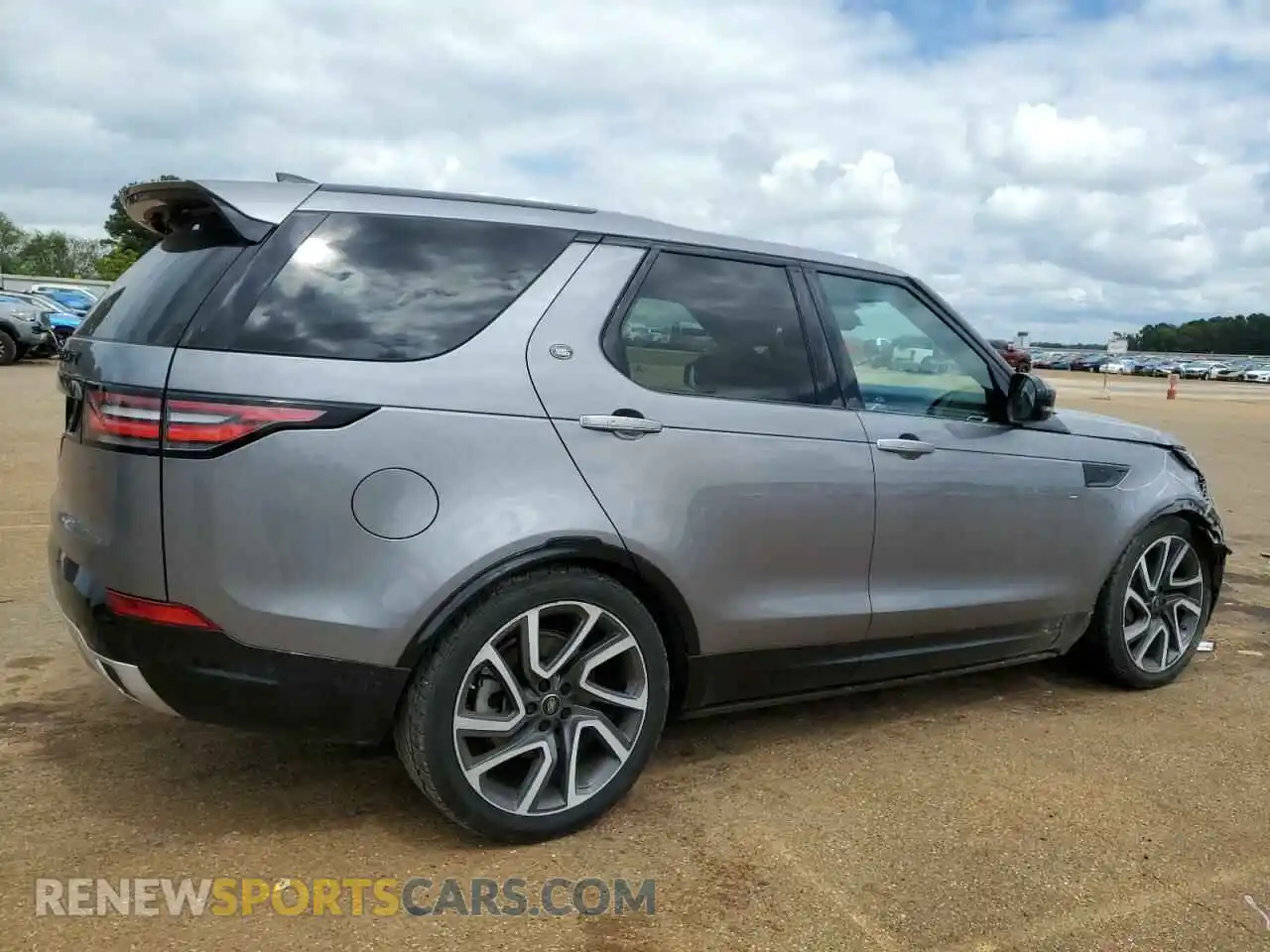 3 Photograph of a damaged car SALRT2RV1L2420750 LAND ROVER DISCOVERY 2020