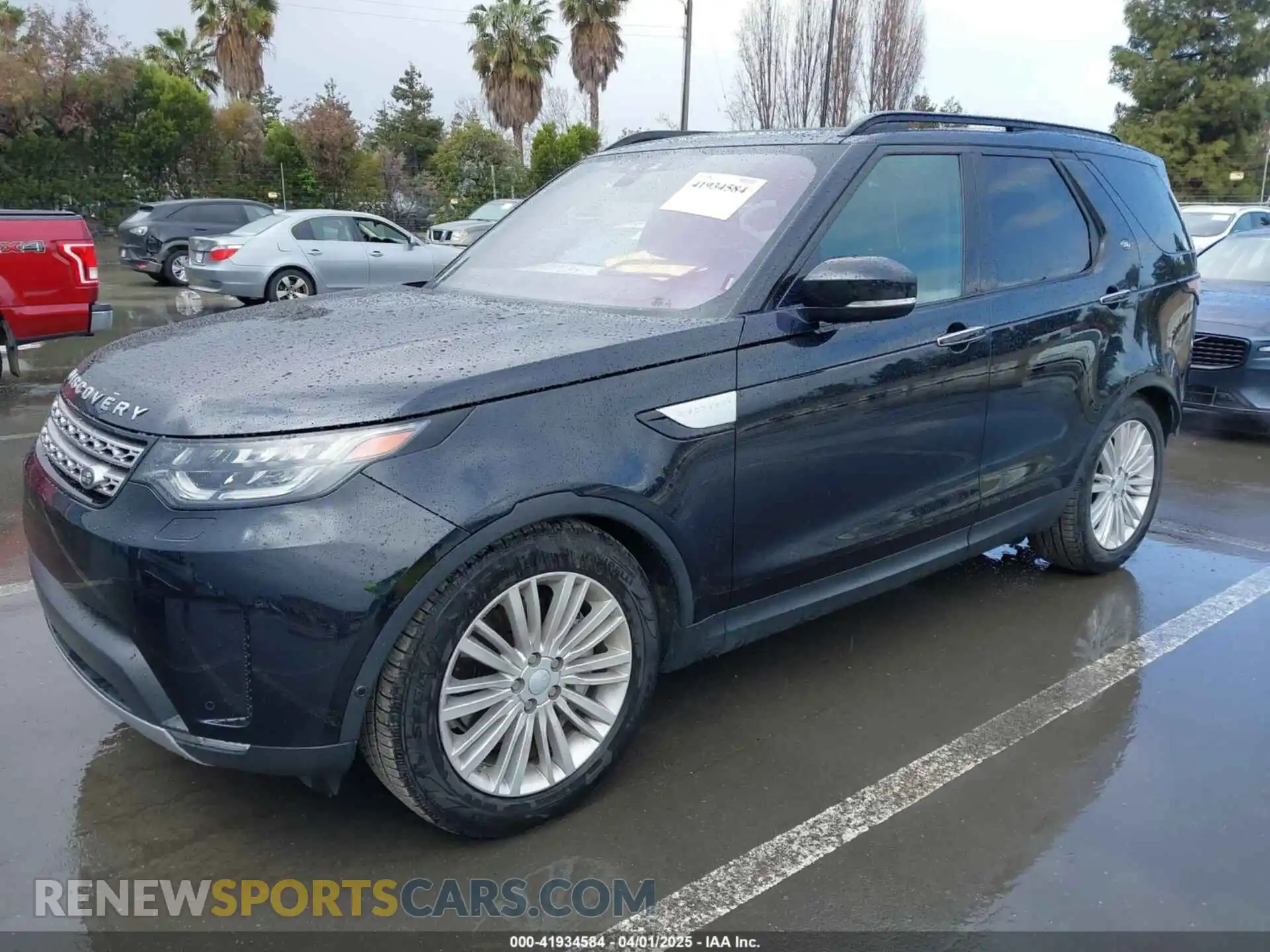 2 Photograph of a damaged car SALRT2RVXL2430371 LAND ROVER DISCOVERY 2020
