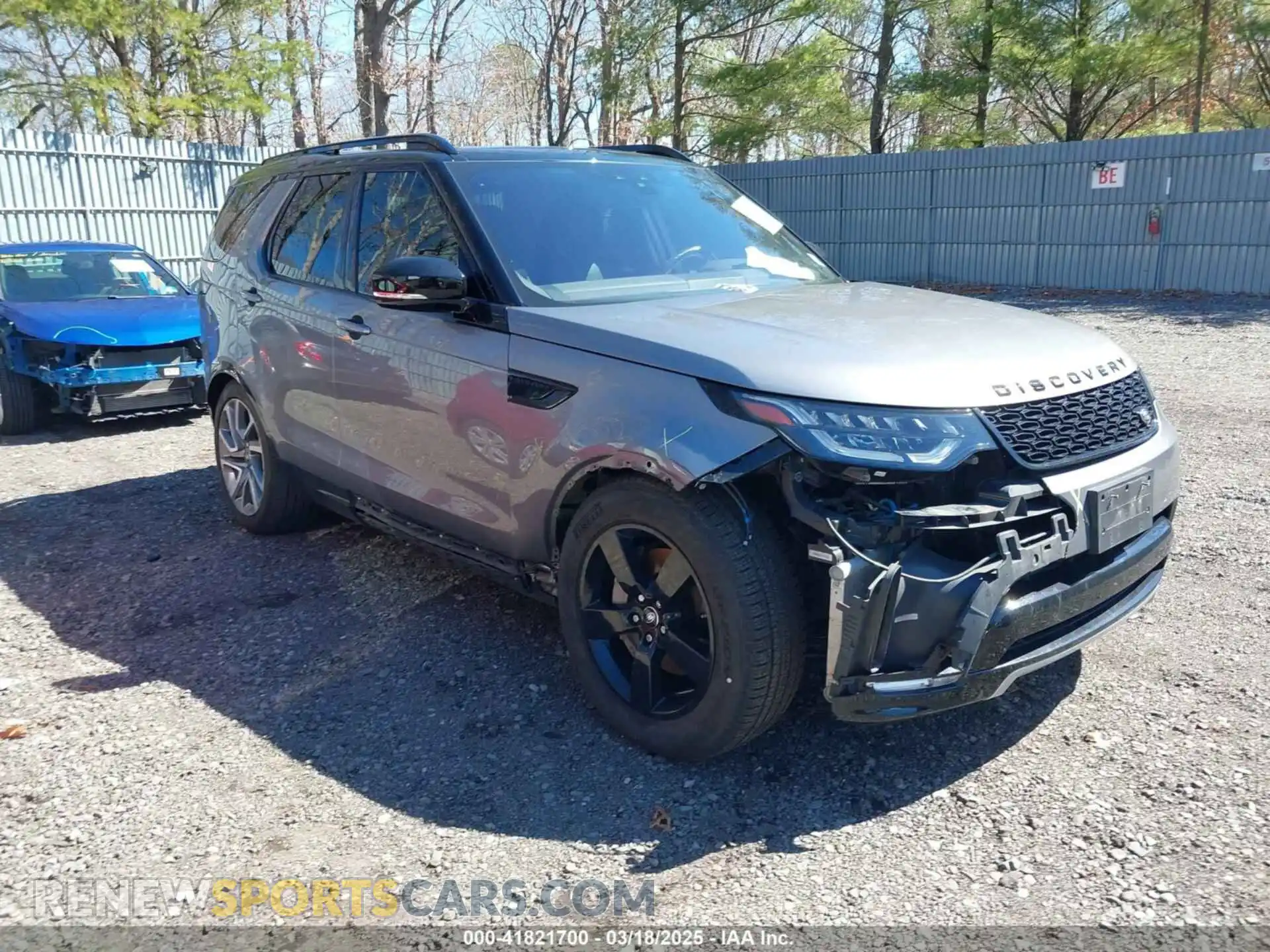 1 Photograph of a damaged car SALRU2RV3L2425588 LAND ROVER DISCOVERY 2020