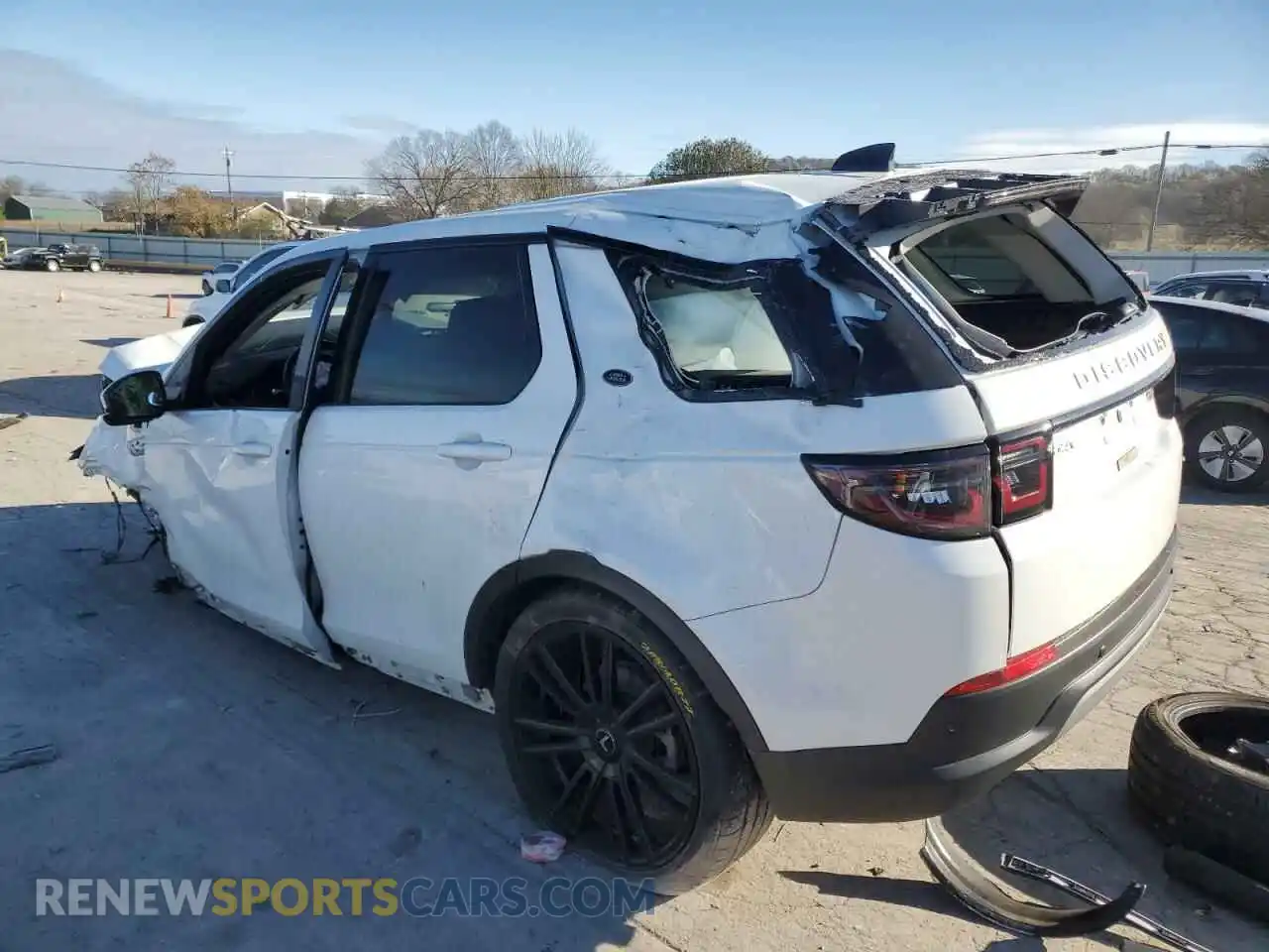 2 Photograph of a damaged car SALCJ2FX7MH883654 LAND ROVER DISCOVERY 2021