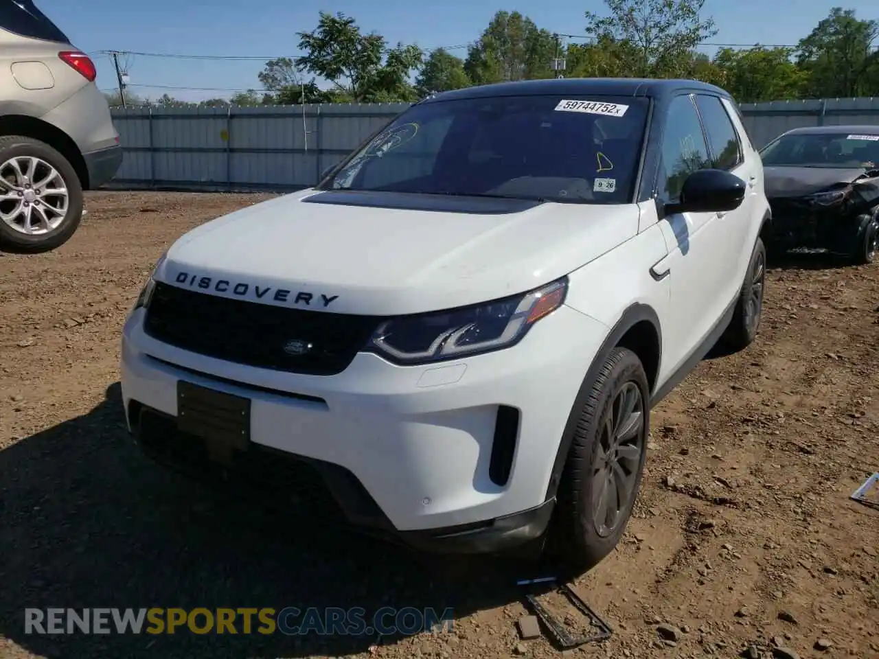 2 Photograph of a damaged car SALCJ2FX7MH902333 LAND ROVER DISCOVERY 2021