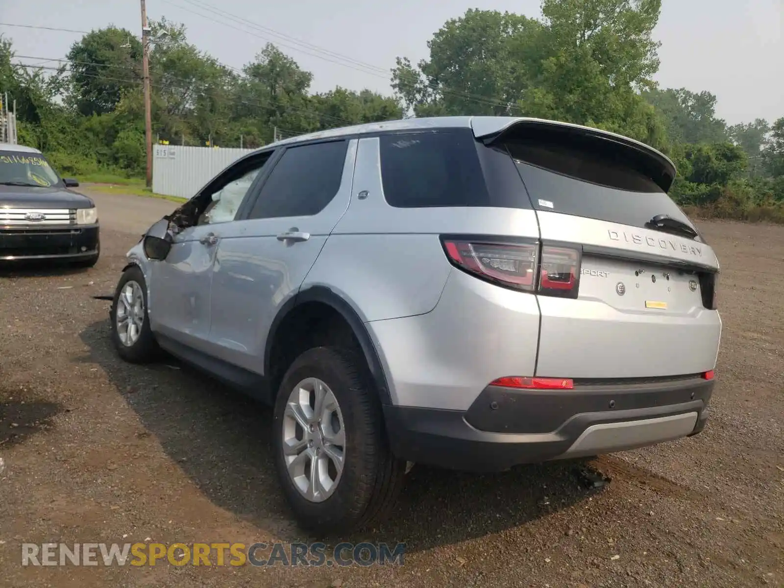 3 Photograph of a damaged car SALCJ2FX9MH885616 LAND ROVER DISCOVERY 2021