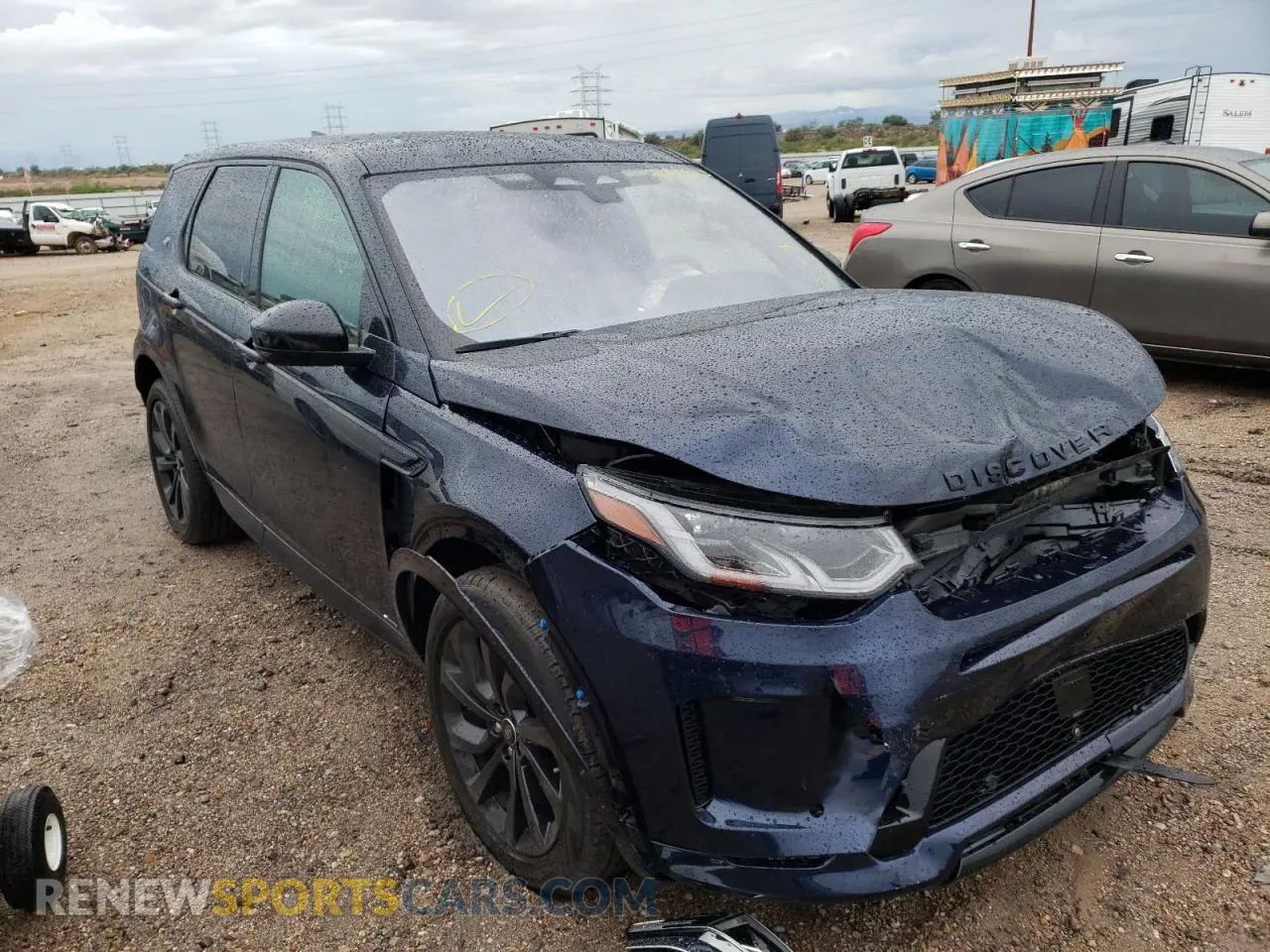 1 Photograph of a damaged car SALCL2FX5MH889866 LAND ROVER DISCOVERY 2021