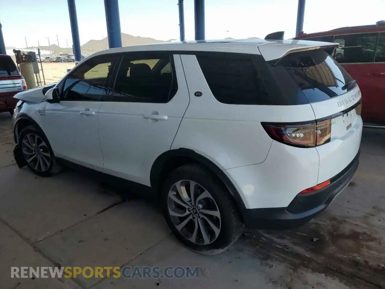 2 Photograph of a damaged car SALCP2FX3MH883424 LAND ROVER DISCOVERY 2021