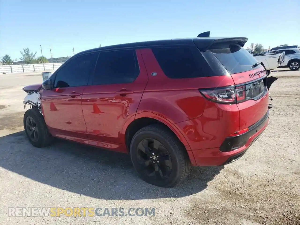 2 Photograph of a damaged car SALCT2FX7MH883602 LAND ROVER DISCOVERY 2021