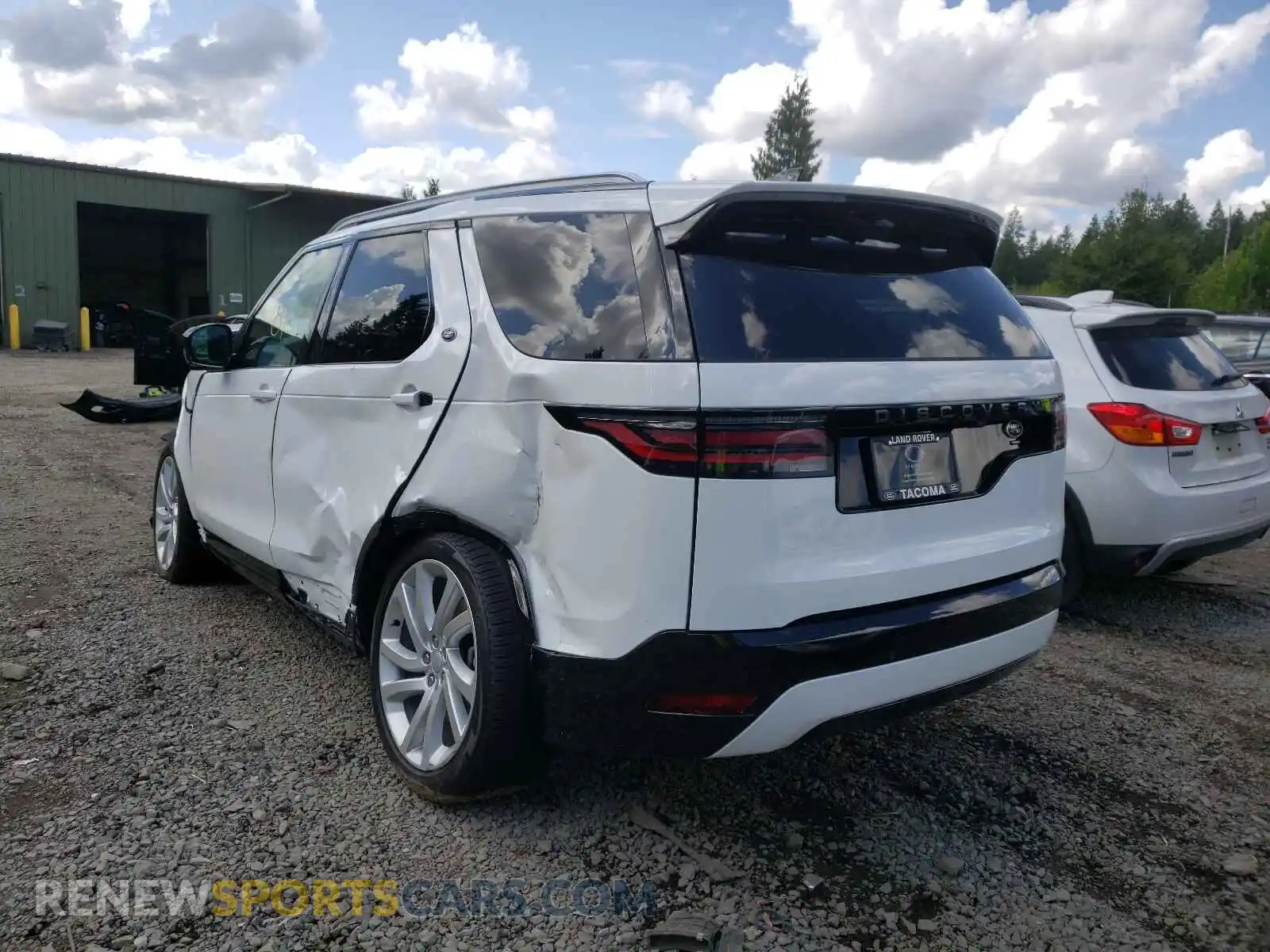 3 Photograph of a damaged car SALRM4RU2M2451913 LAND ROVER DISCOVERY 2021