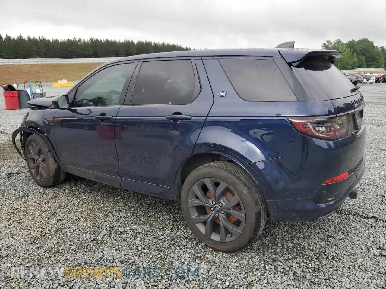 2 Photograph of a damaged car SALCL2FX1NH908043 LAND ROVER DISCOVERY 2022