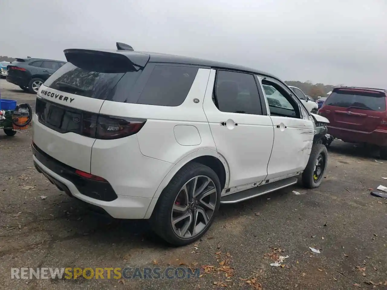 3 Фотография поврежденного автомобиля SALCL2FX4NH908098 LAND ROVER DISCOVERY 2022
