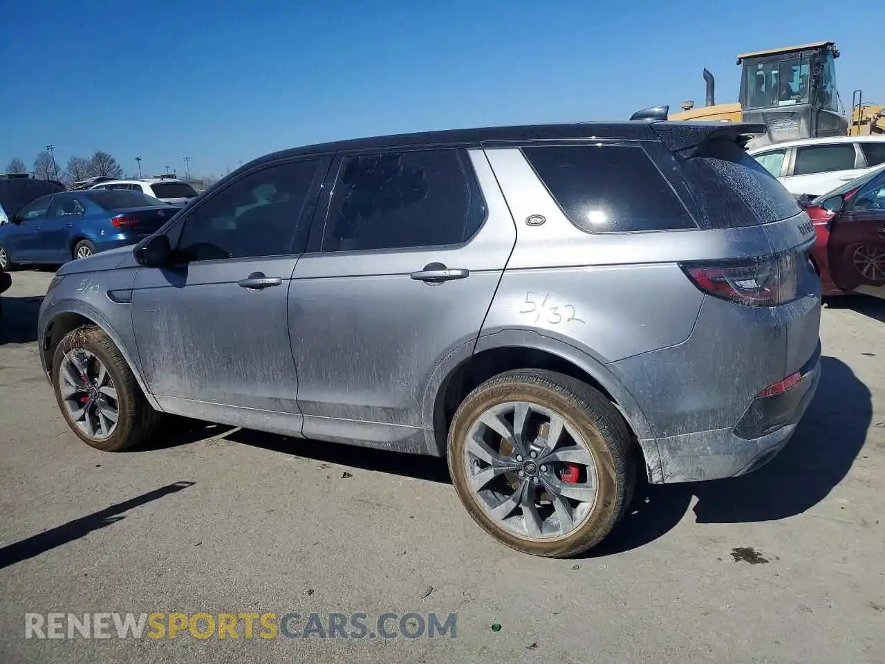 2 Photograph of a damaged car SALCT2FX1NH909581 LAND ROVER DISCOVERY 2022