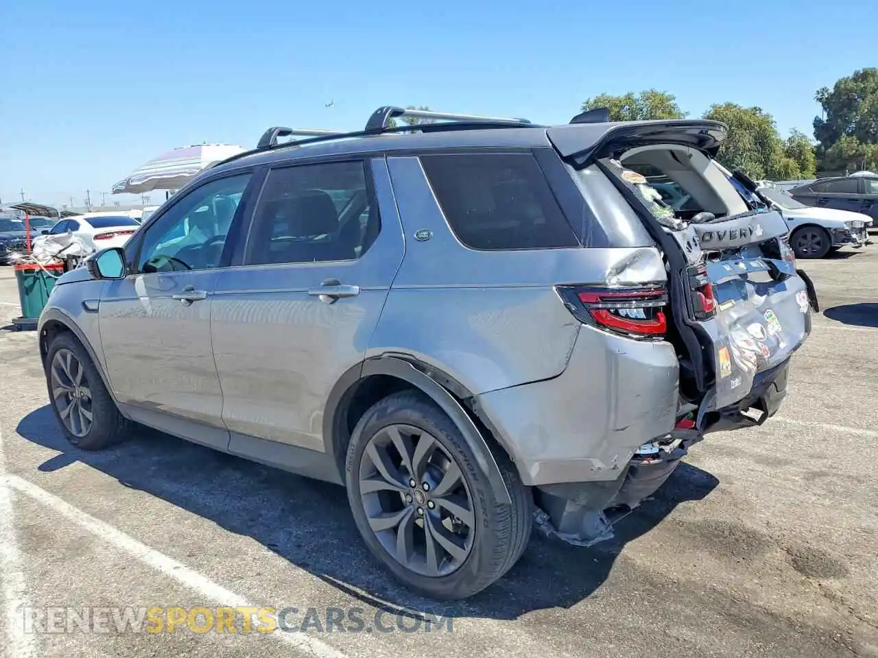 2 fotografías del automóvil dañado SALCP2FX6PH321411 LAND ROVER DISCOVERY 2023