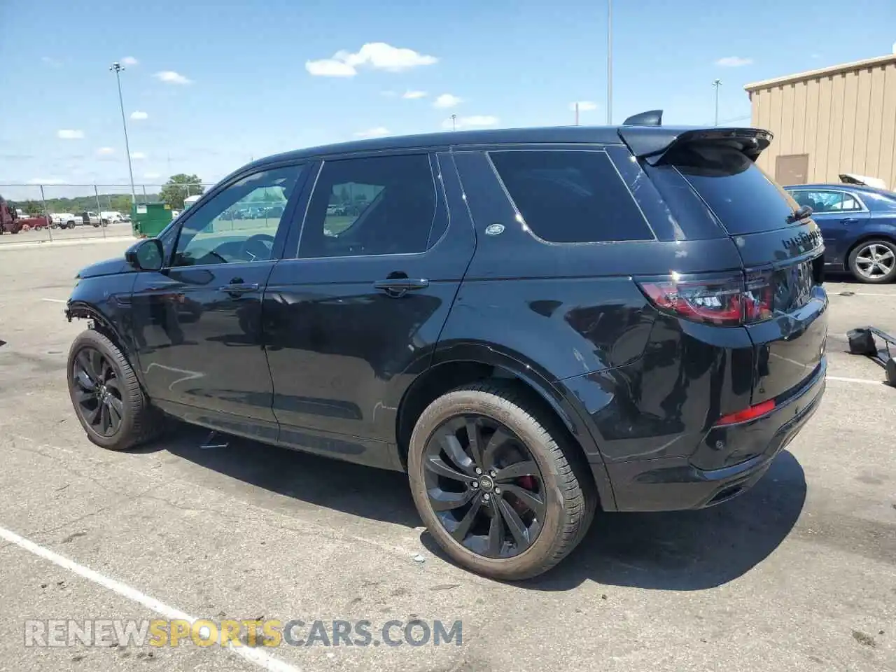 2 Photograph of a damaged car SALCT2FX7PH921897 LAND ROVER DISCOVERY 2023