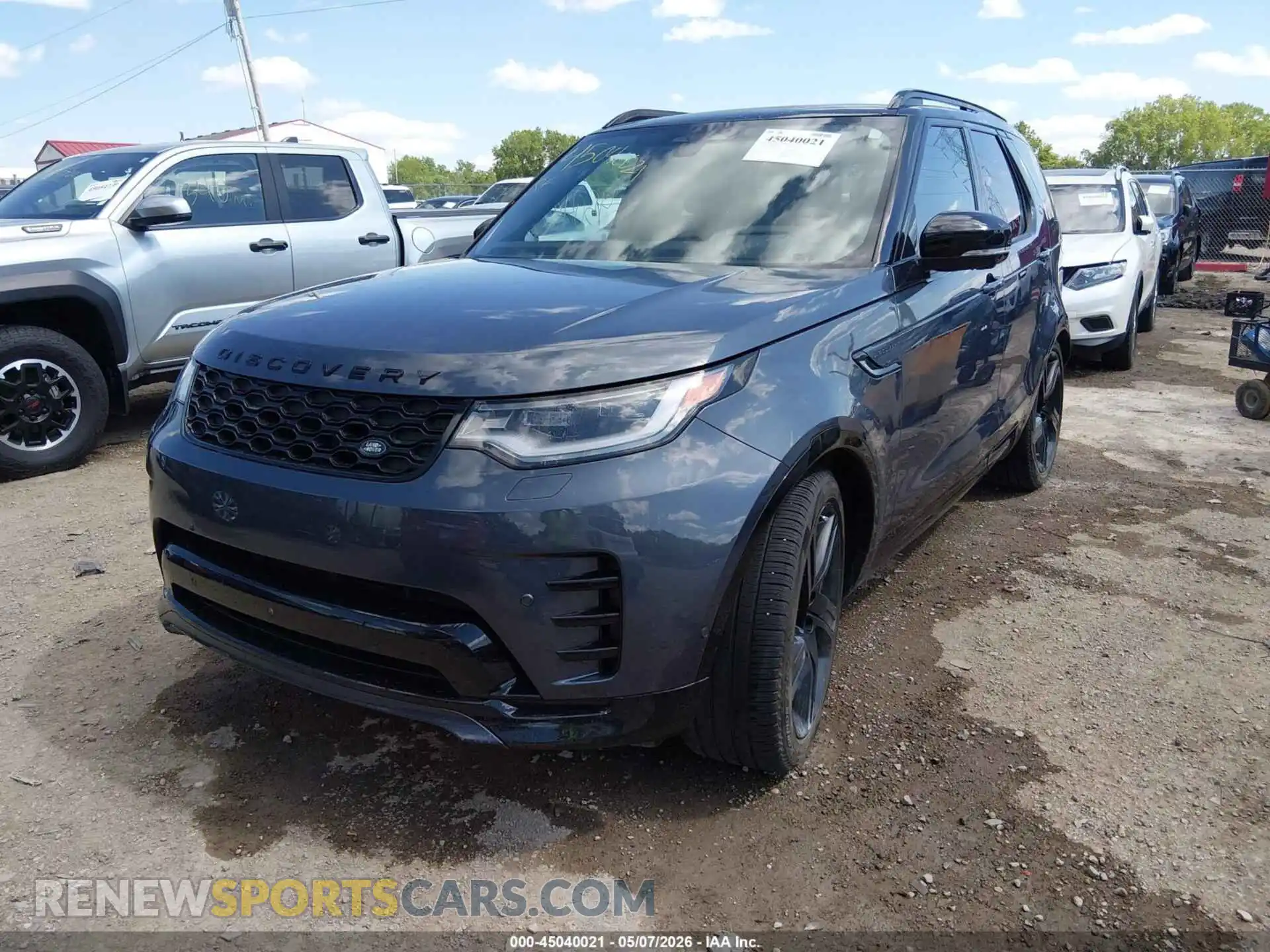2 Photograph of a damaged car SALRL2EX3R2489004 LAND ROVER DISCOVERY 2024