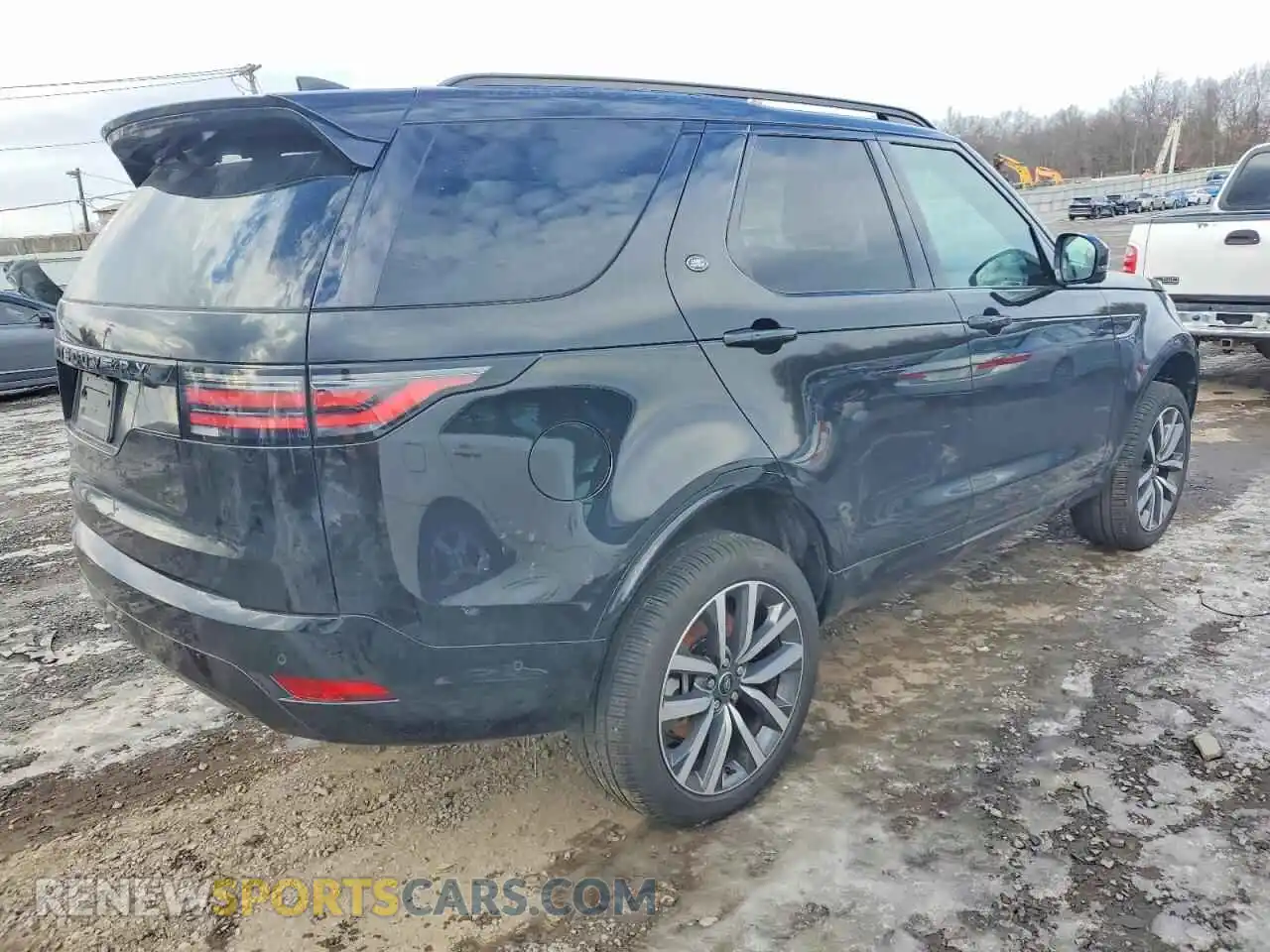 3 Photograph of a damaged car SALRL2EX4R2503038 LAND ROVER DISCOVERY 2024