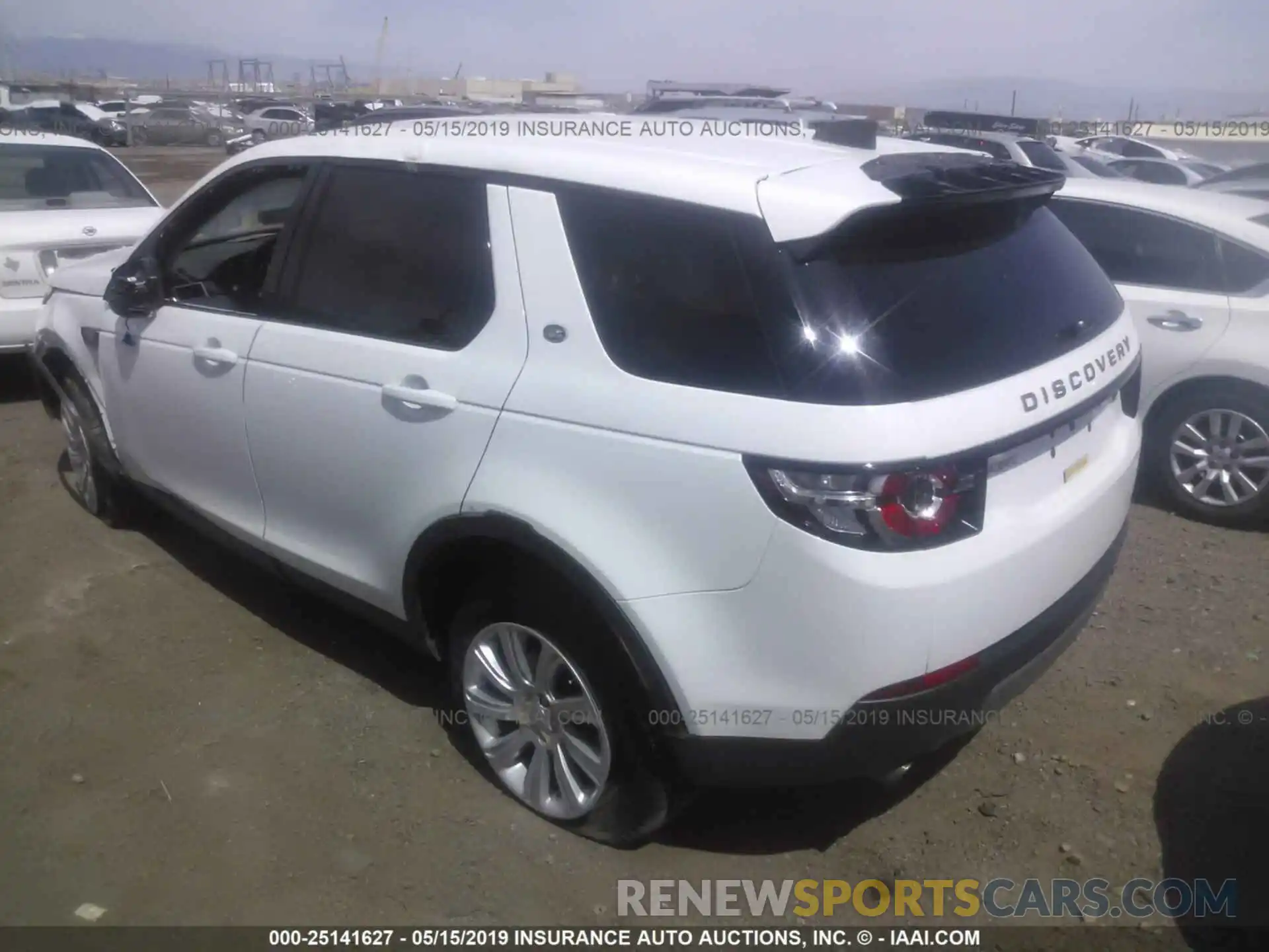 3 Photograph of a damaged car SALCP2FXXKH799937 LAND ROVER DISCOVERY SPORT 2019