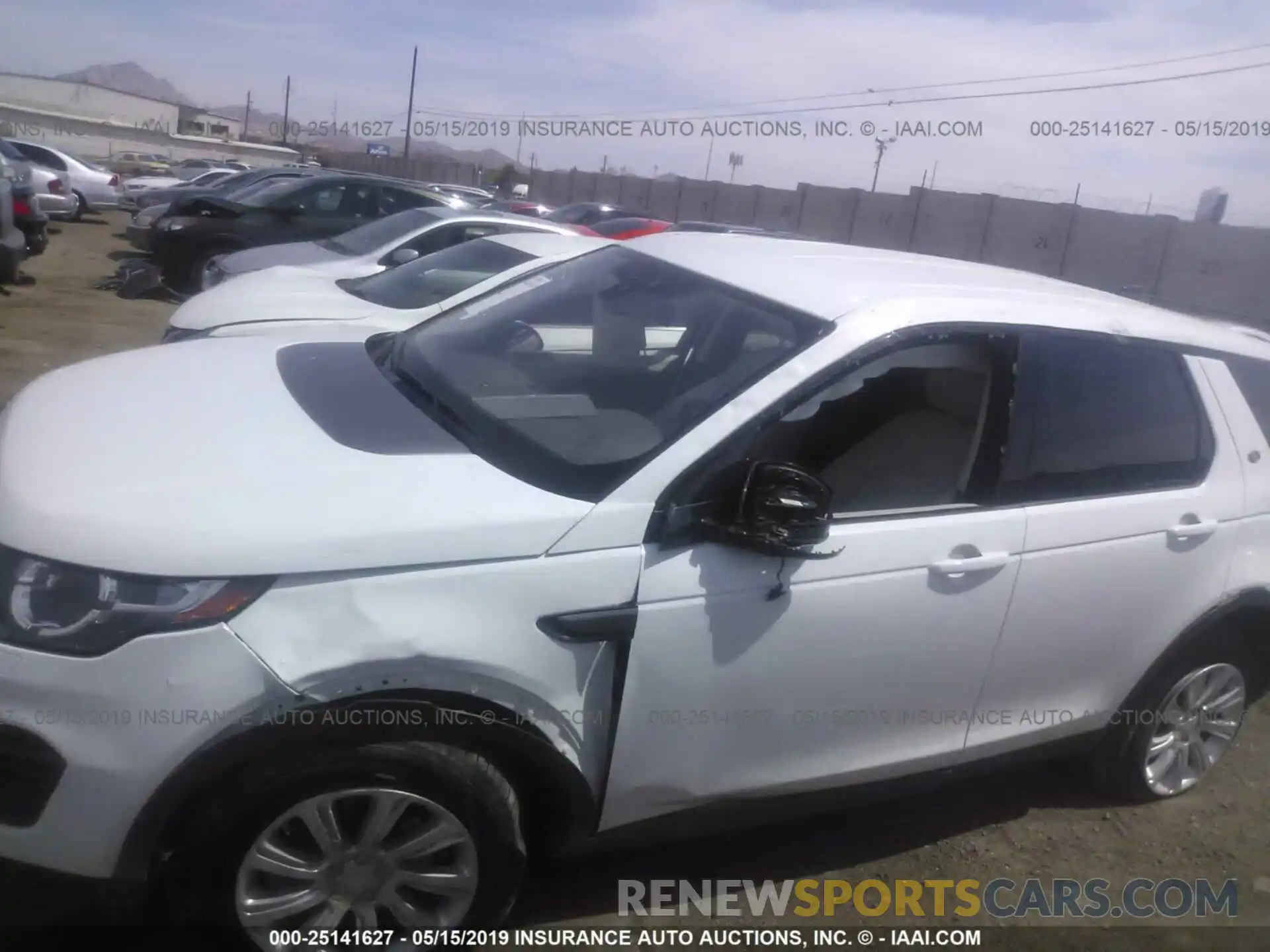 6 Photograph of a damaged car SALCP2FXXKH799937 LAND ROVER DISCOVERY SPORT 2019