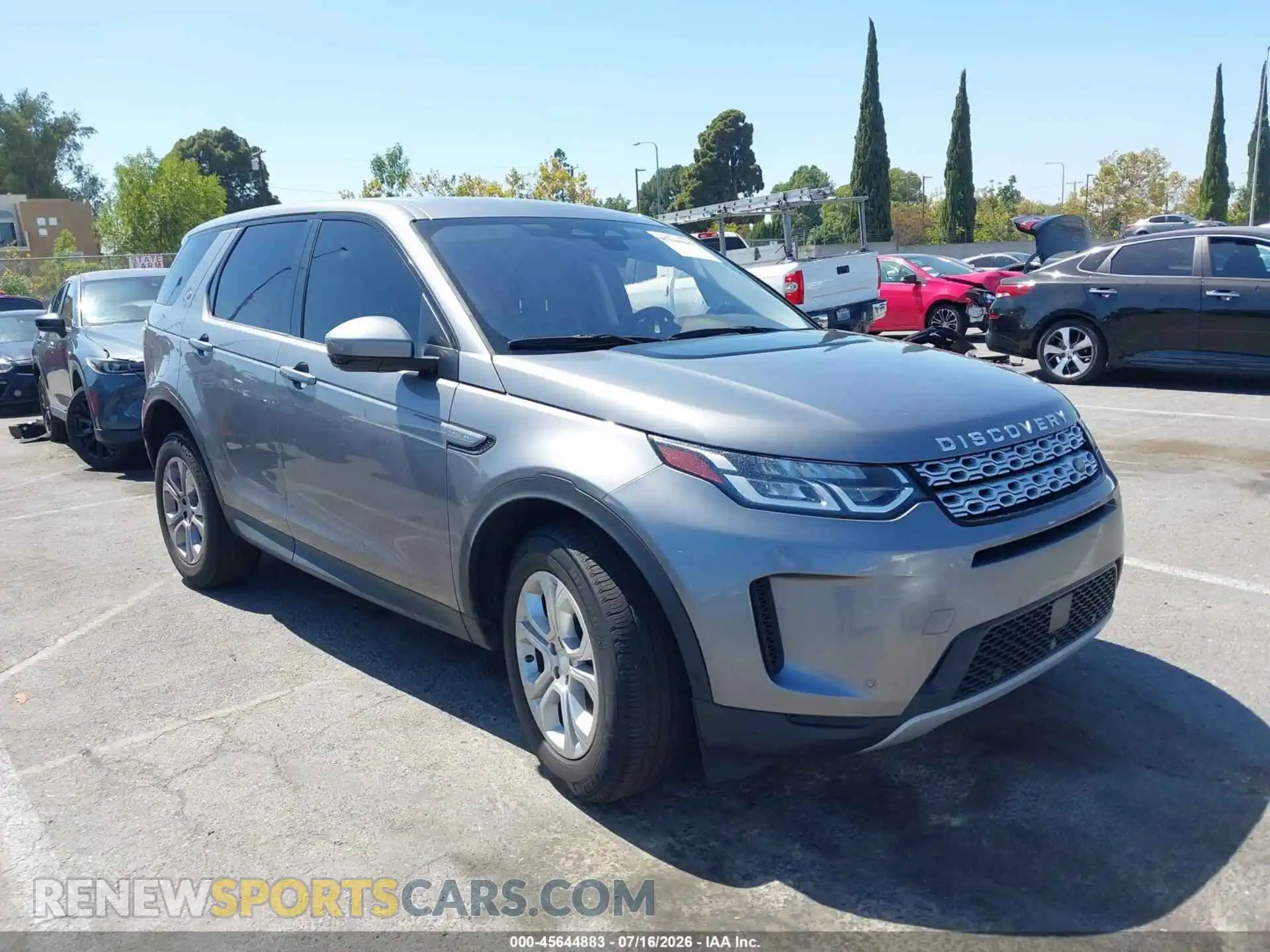1 Фотография поврежденного автомобиля SALCJ2FX3MH889905 LAND ROVER DISCOVERY SPORT 2021