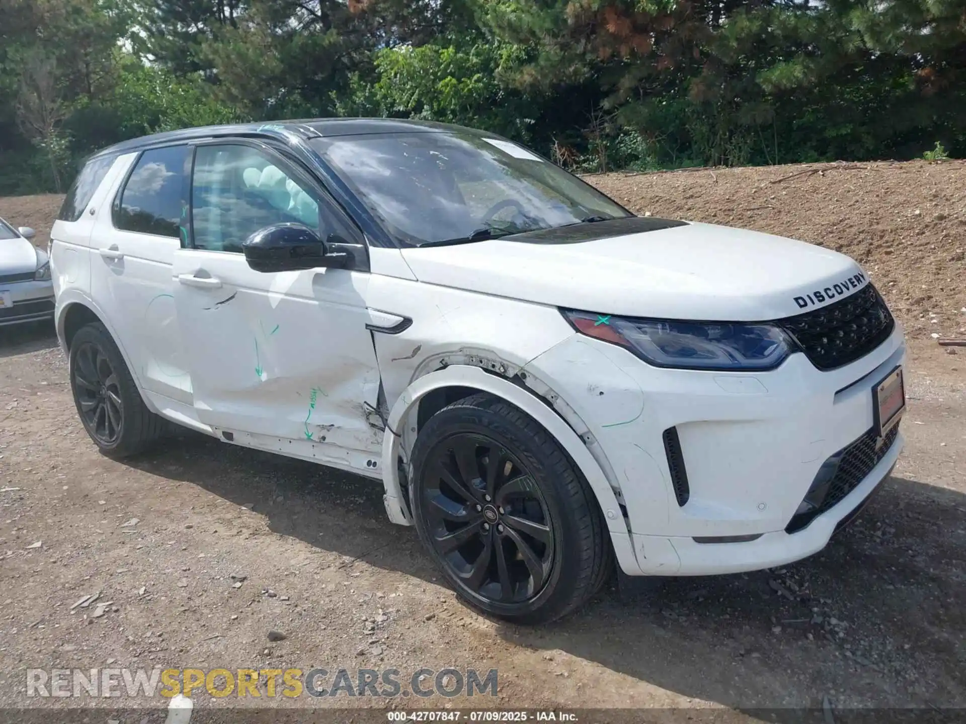 1 Photograph of a damaged car SALCL2FX2MH887329 LAND ROVER DISCOVERY SPORT 2021