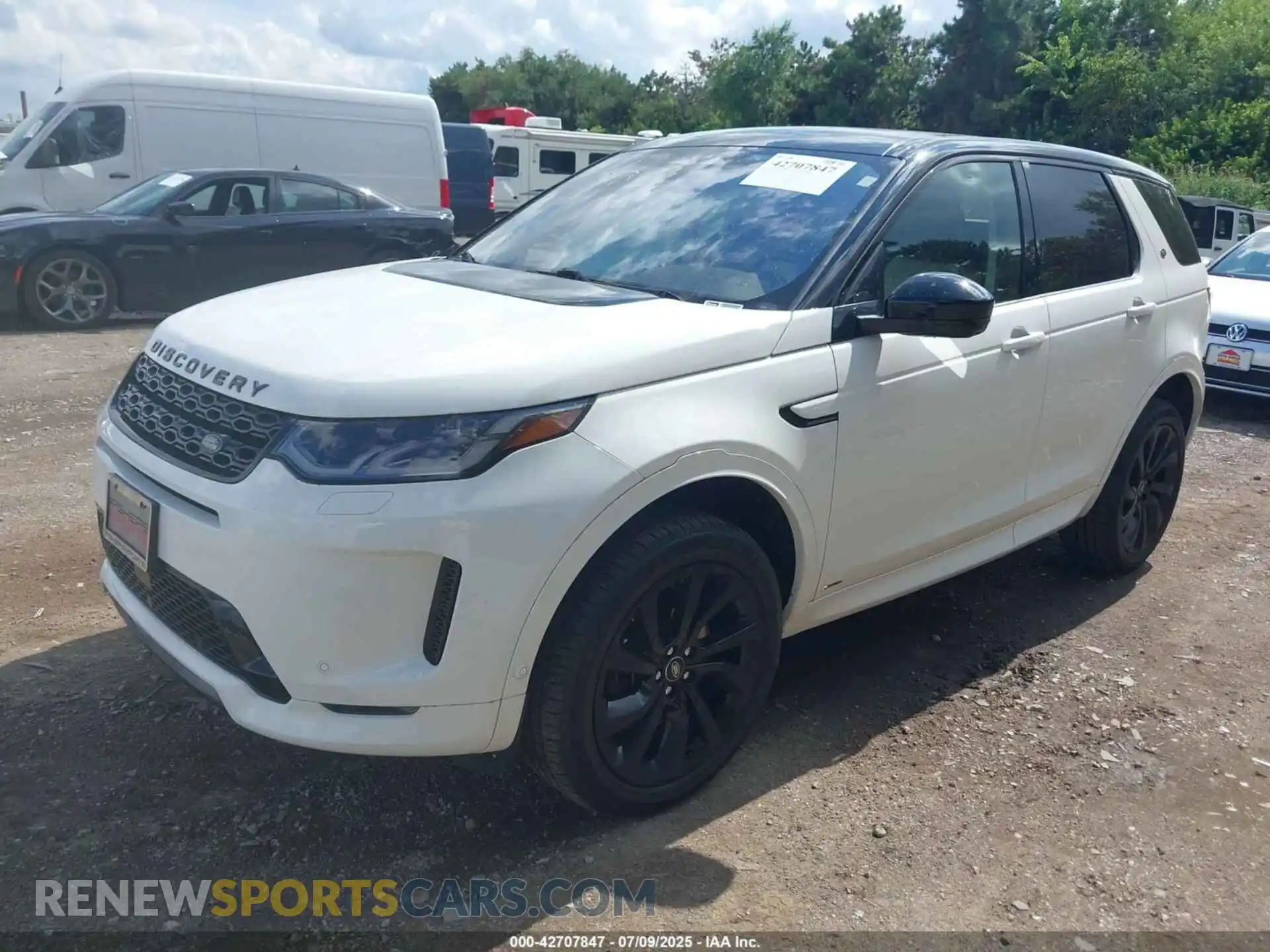 2 Photograph of a damaged car SALCL2FX2MH887329 LAND ROVER DISCOVERY SPORT 2021