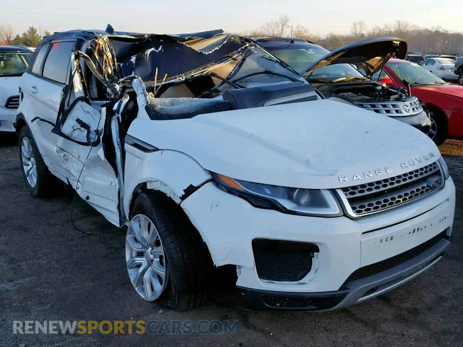 1 Photograph of a damaged car SALVP2RX5JH297808 LAND ROVER RANGE ROVE 2018