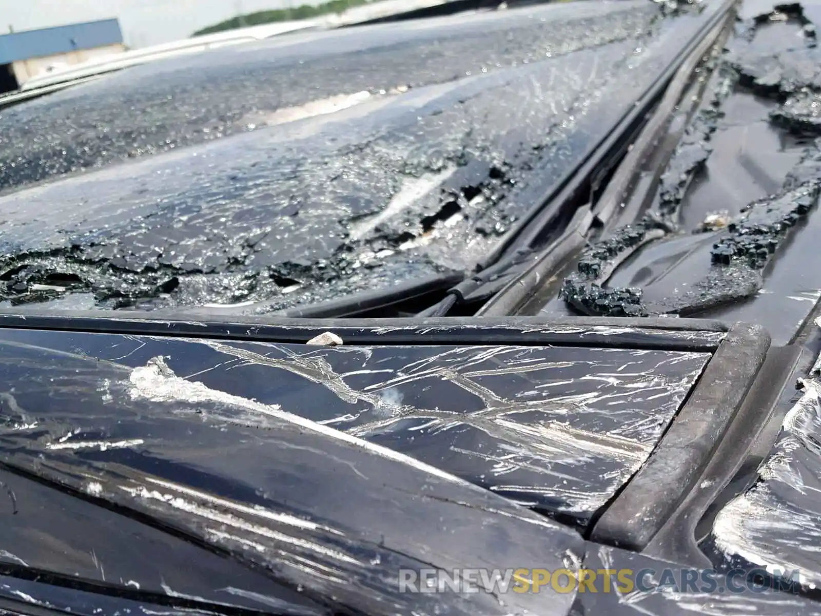 9 Photograph of a damaged car SALGS2RE0KA520840 LAND ROVER RANGE ROVE 2019