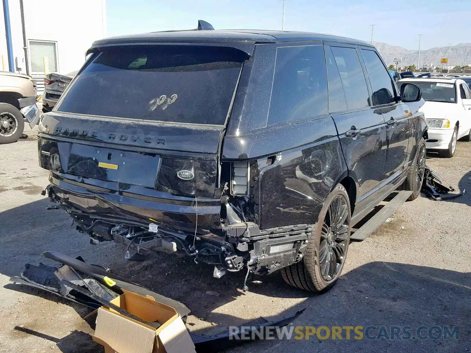 4 Photograph of a damaged car SALGS2RE0KA541087 LAND ROVER RANGE ROVE 2019