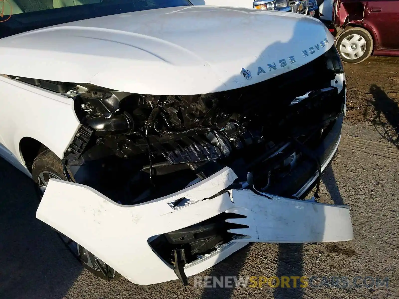 9 Фотография поврежденного автомобиля SALGS2RE8KA543573 LAND ROVER RANGE ROVE 2019