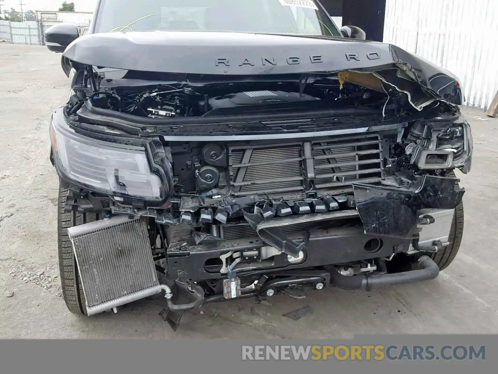 9 Photograph of a damaged car SALGS2RK8KA516864 LAND ROVER RANGE ROVE 2019