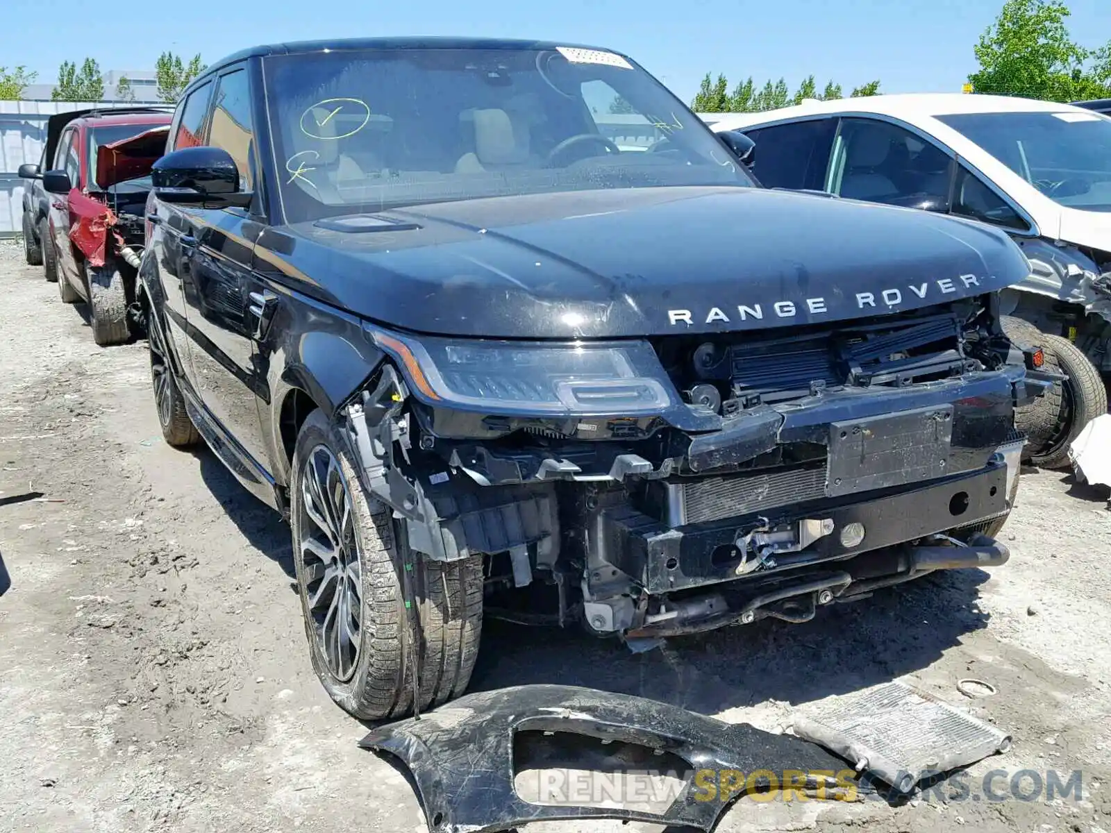 1 Фотография поврежденного автомобиля SALWR2RK3KA835886 LAND ROVER RANGE ROVE 2019