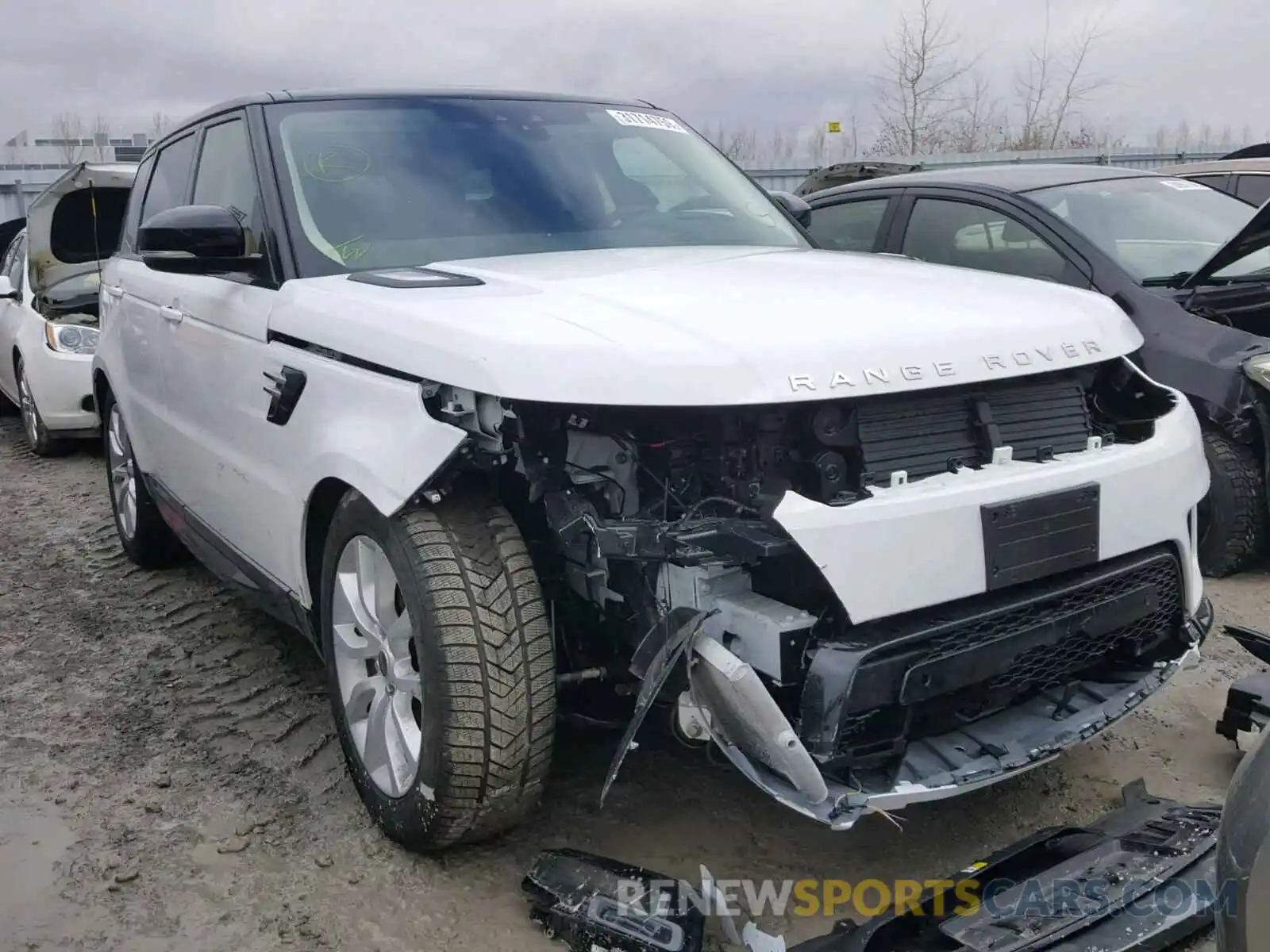 1 Photograph of a damaged car SALWR2RK7KA833039 LAND ROVER RANGE ROVE 2019