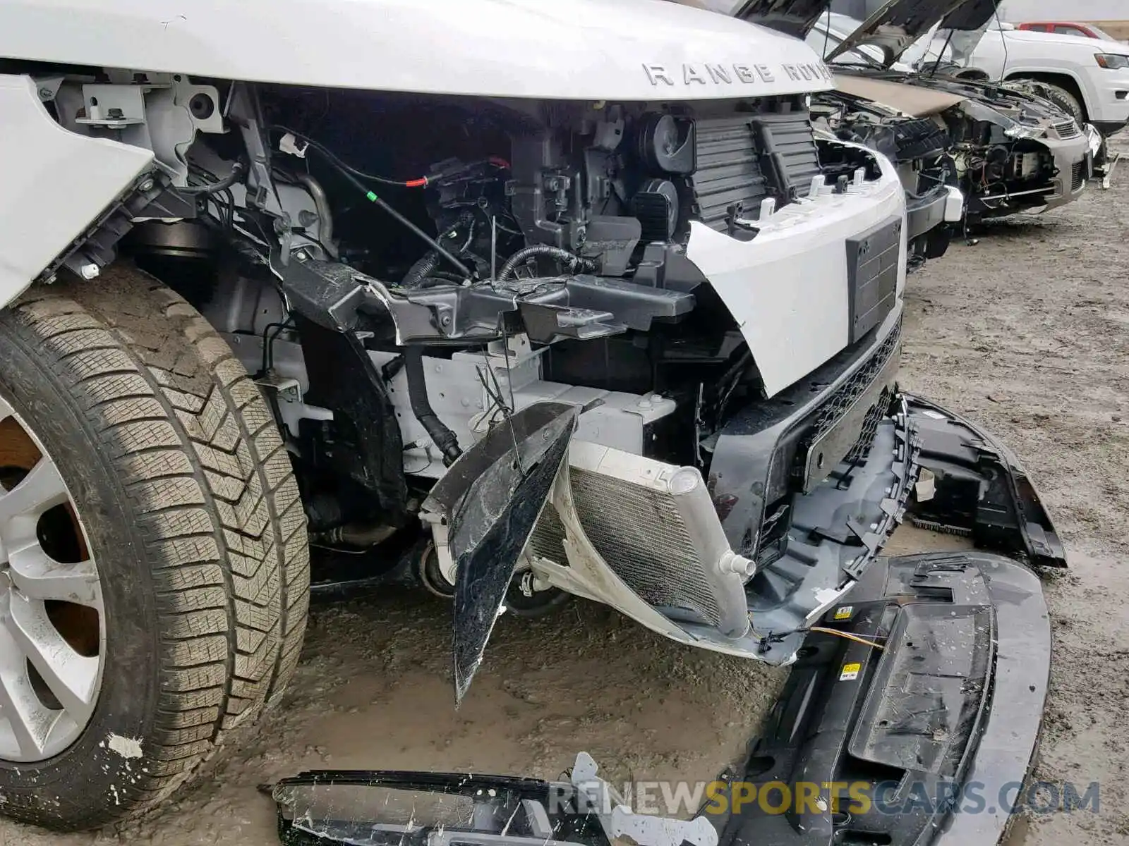 9 Photograph of a damaged car SALWR2RK7KA833039 LAND ROVER RANGE ROVE 2019