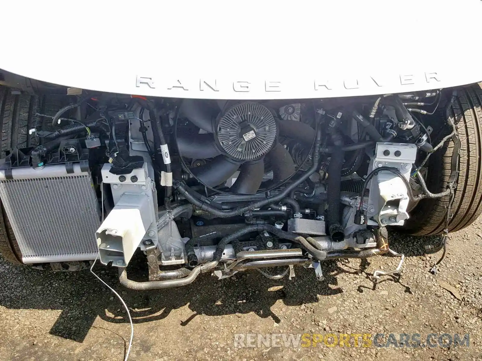 9 Photograph of a damaged car SALWR2RV9KA828077 LAND ROVER RANGE ROVE 2019