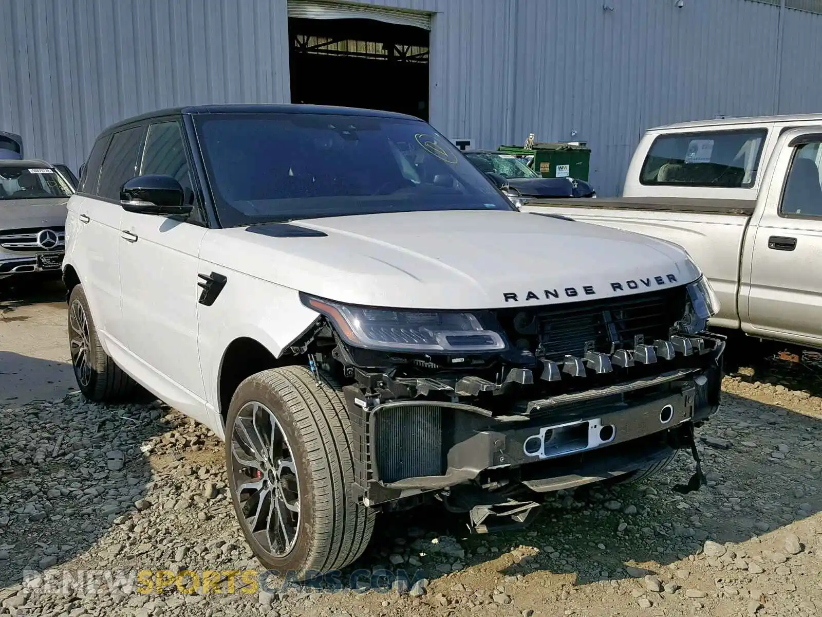 1 Photograph of a damaged car SALWV2SVXKA817501 LAND ROVER RANGE ROVE 2019