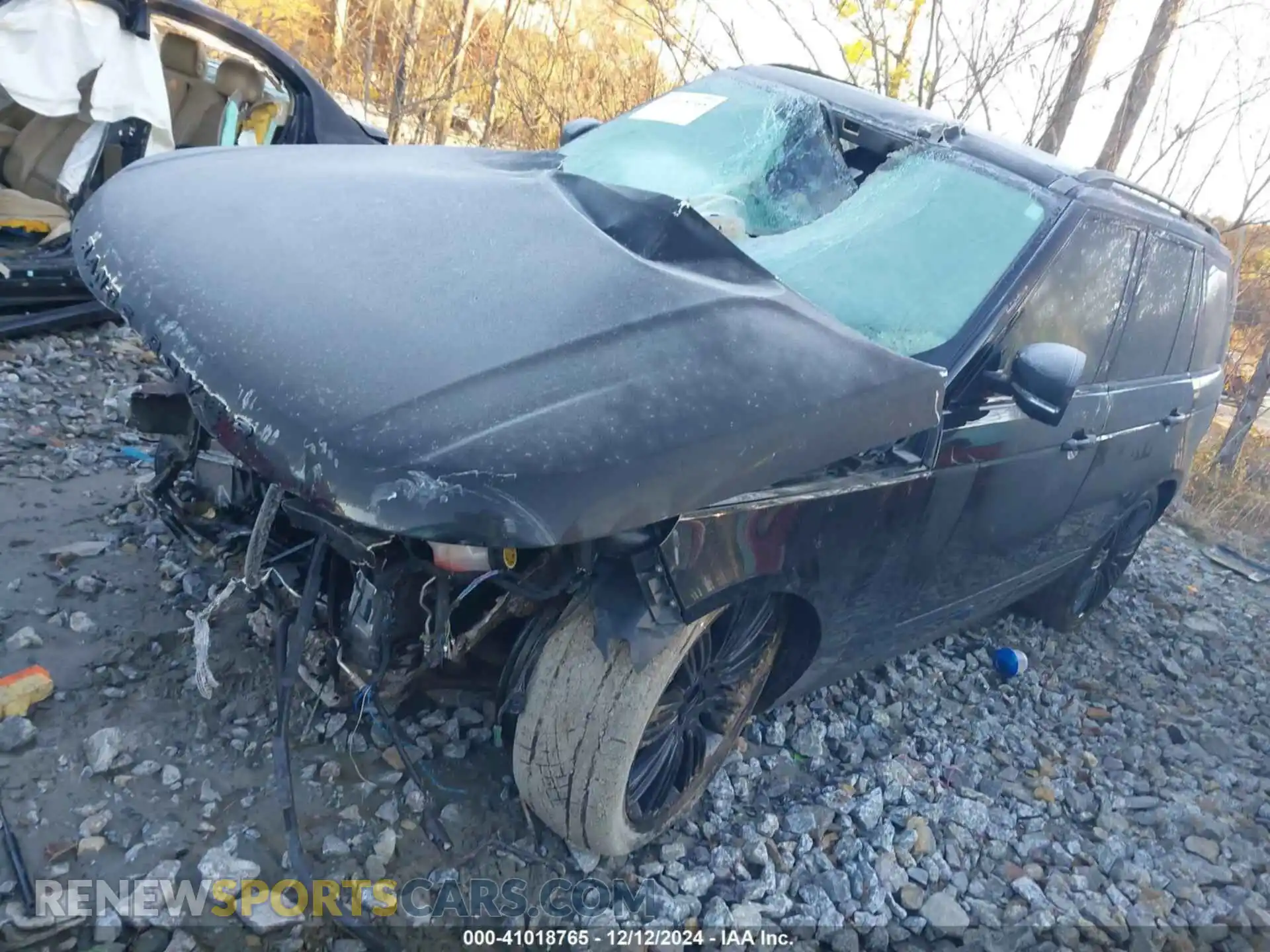2 Photograph of a damaged car SALGS2RE9KA528385 LAND ROVER RANGE ROVER 2019